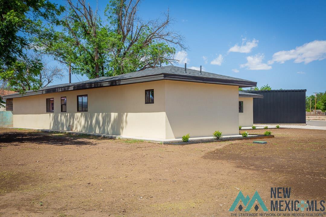 901 W Catalina Drive, Artesia, New Mexico image 2