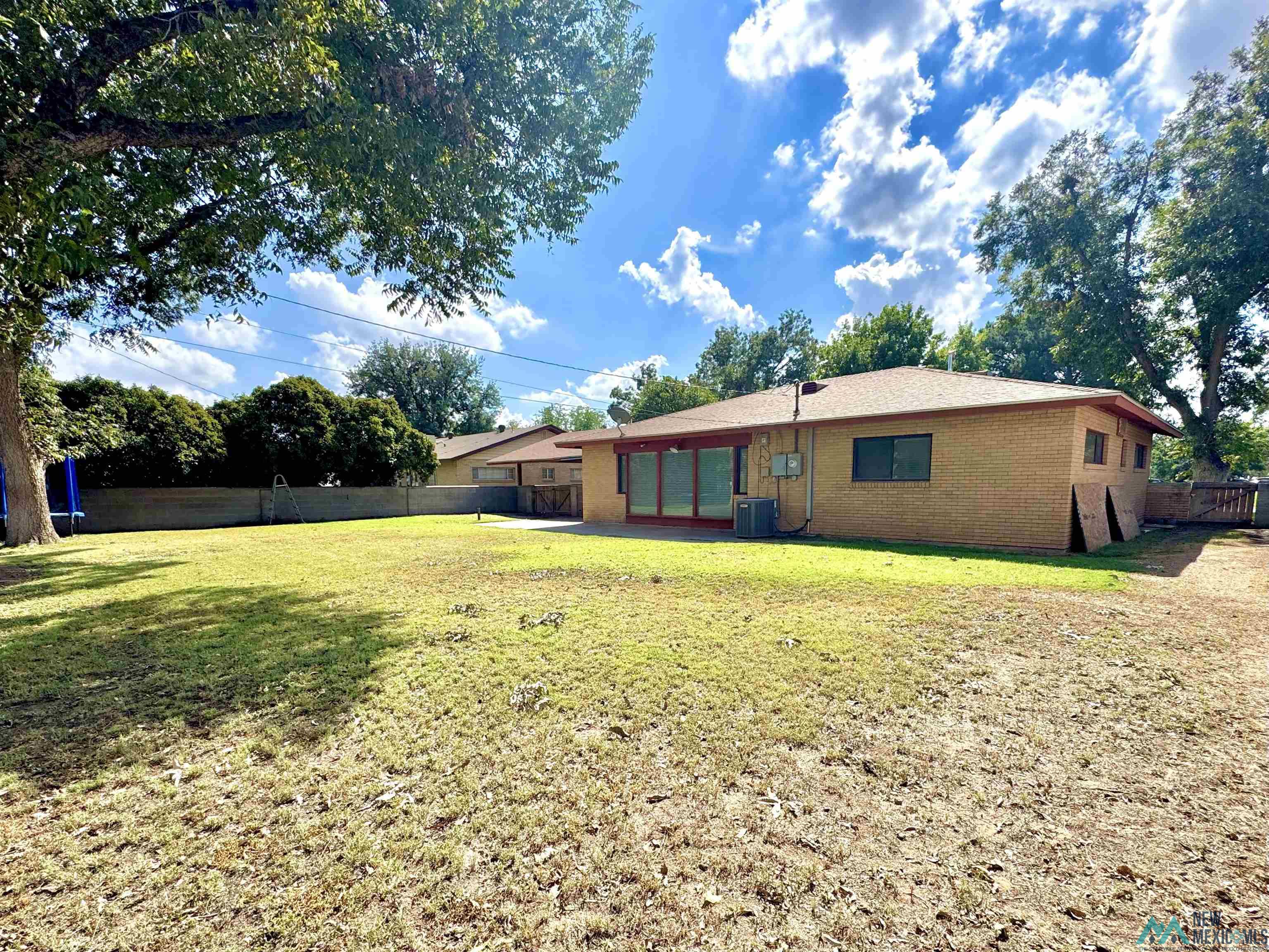 Carlsbad, New Mexico 88220, United States, 3 Bedrooms Bedrooms, ,2 BathroomsBathrooms,Residential,Pending,228167