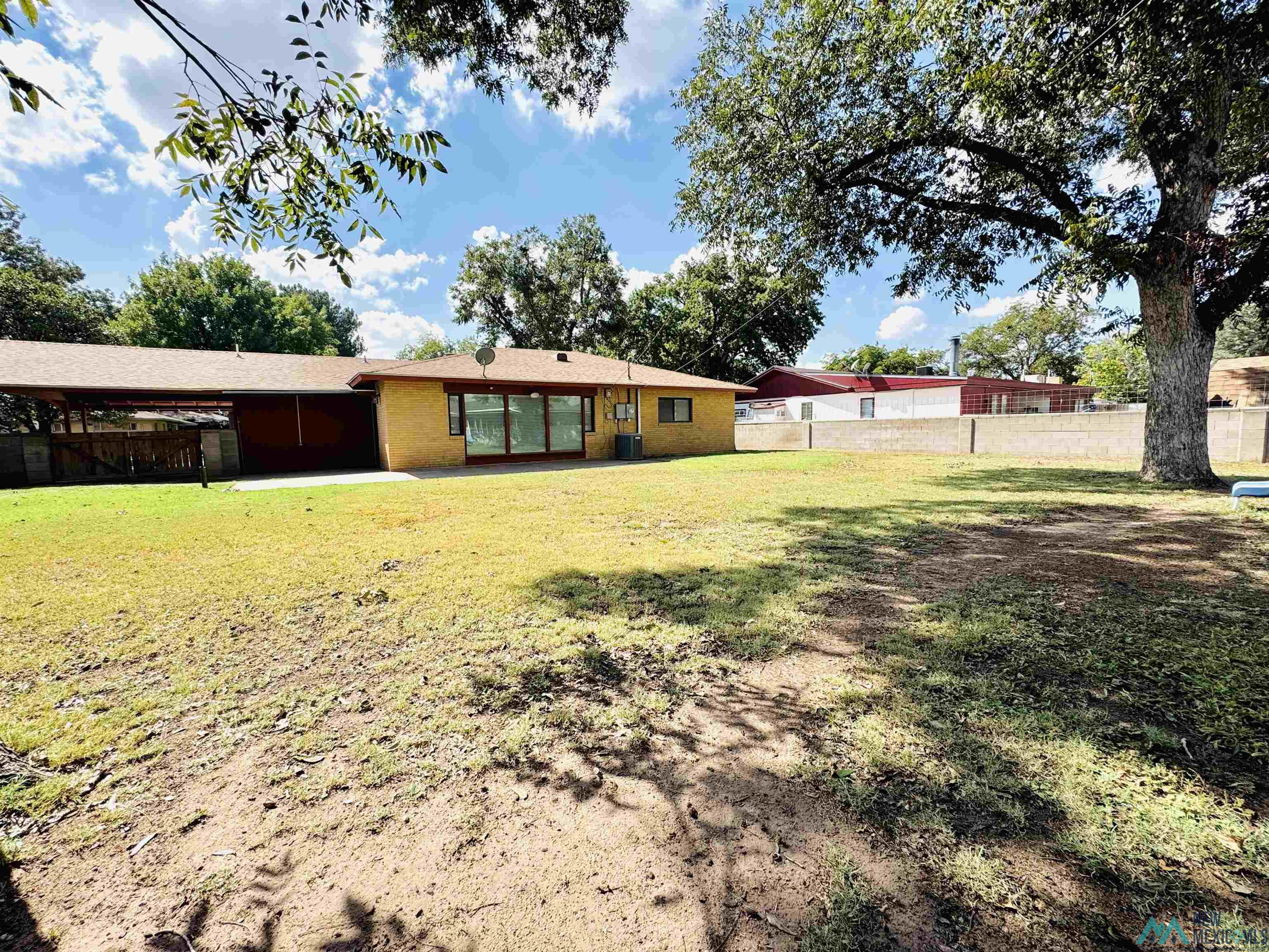 Carlsbad, New Mexico 88220, United States, 3 Bedrooms Bedrooms, ,2 BathroomsBathrooms,Residential,Pending,228167