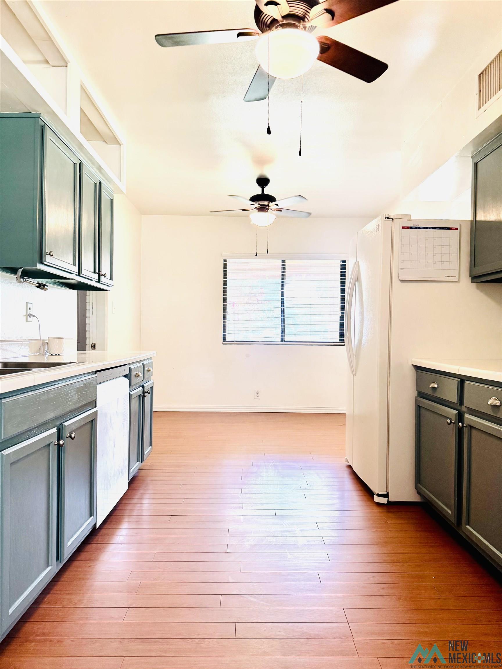 Carlsbad, New Mexico 88220, United States, 3 Bedrooms Bedrooms, ,2 BathroomsBathrooms,Residential,Pending,228167