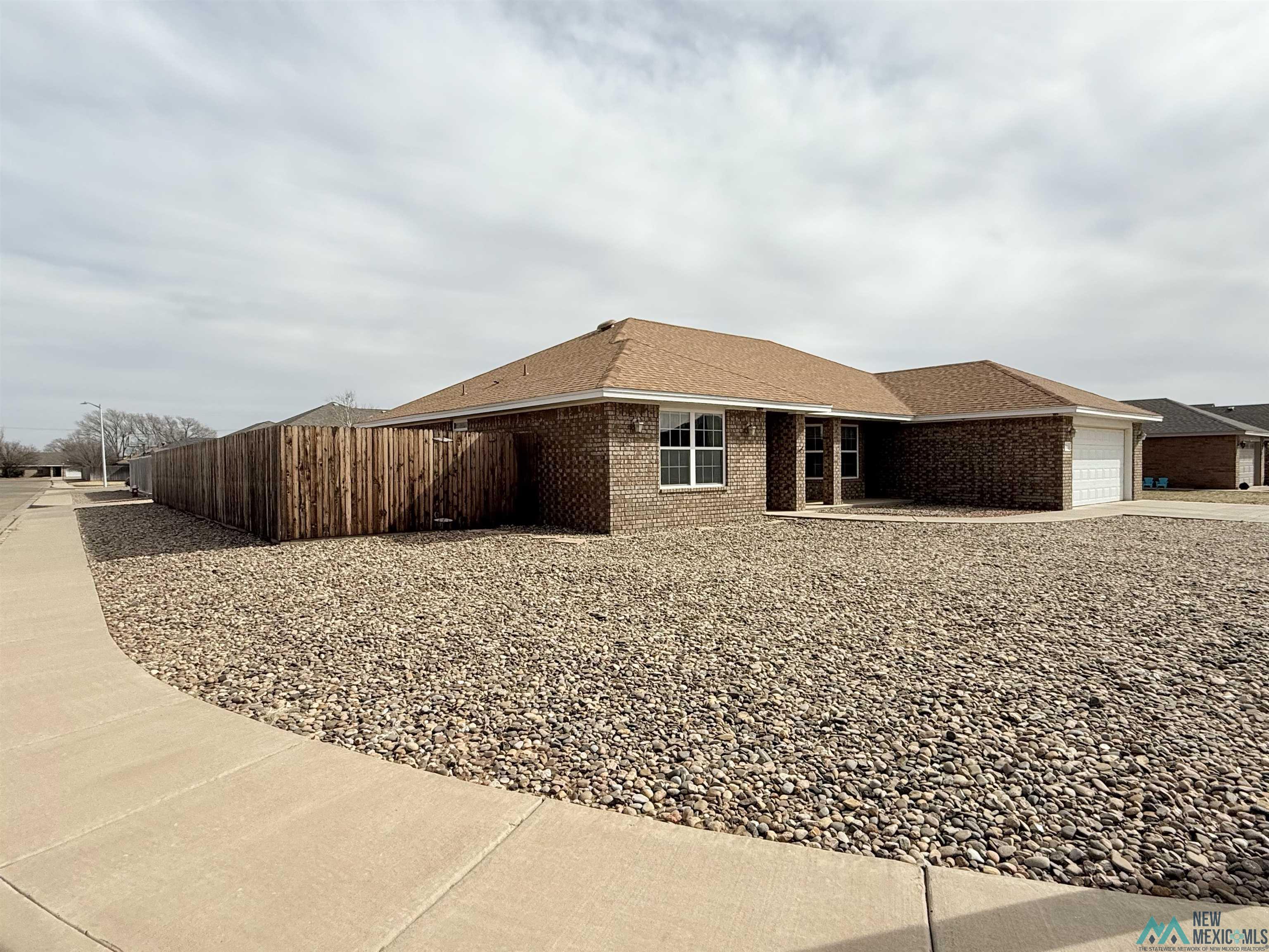 1721 Simmons Street, Clovis, Texas image 3