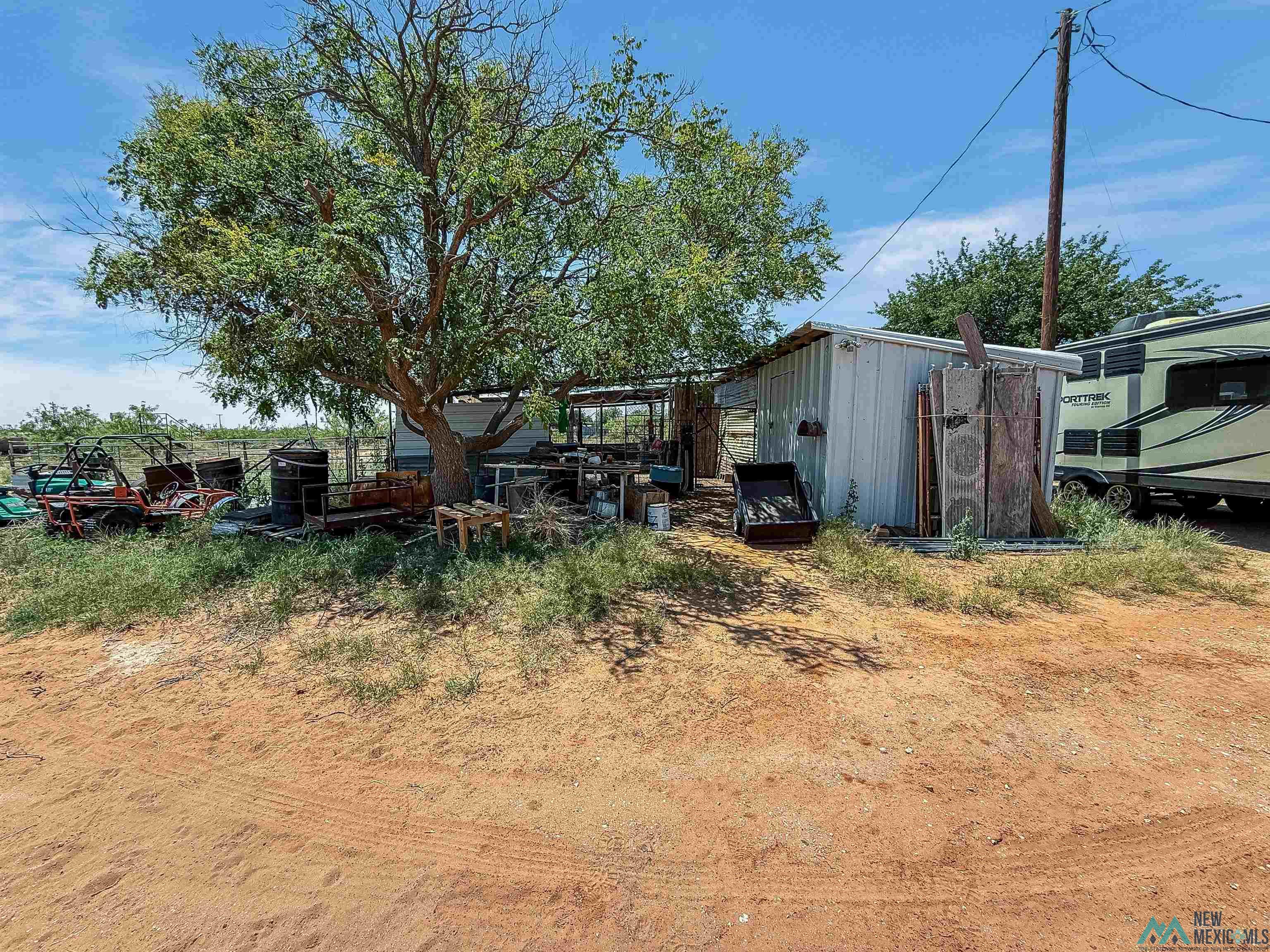 21 S Drinkard Road, Eunice, Texas image 38