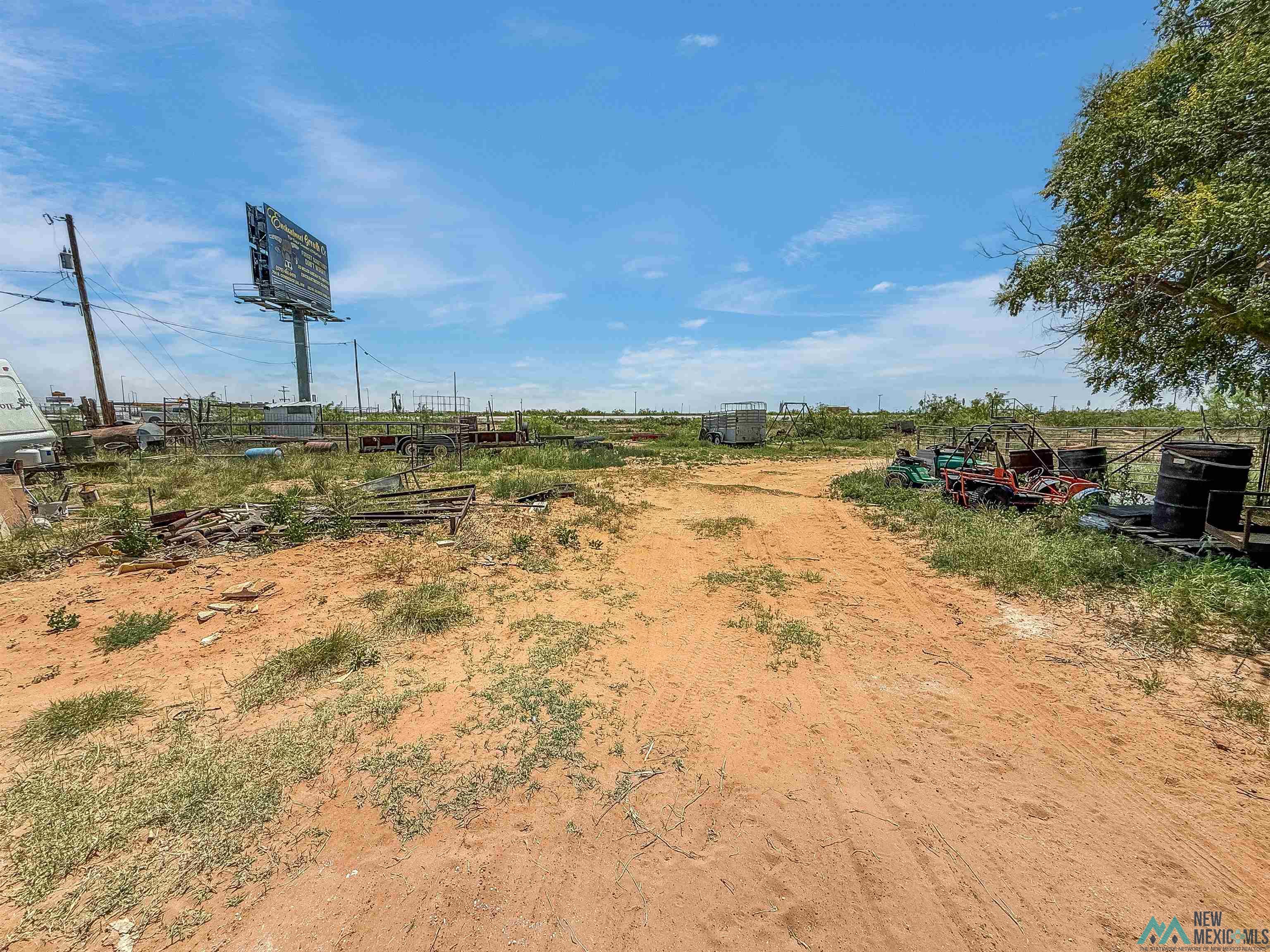 21 S Drinkard Road, Eunice, Texas image 39