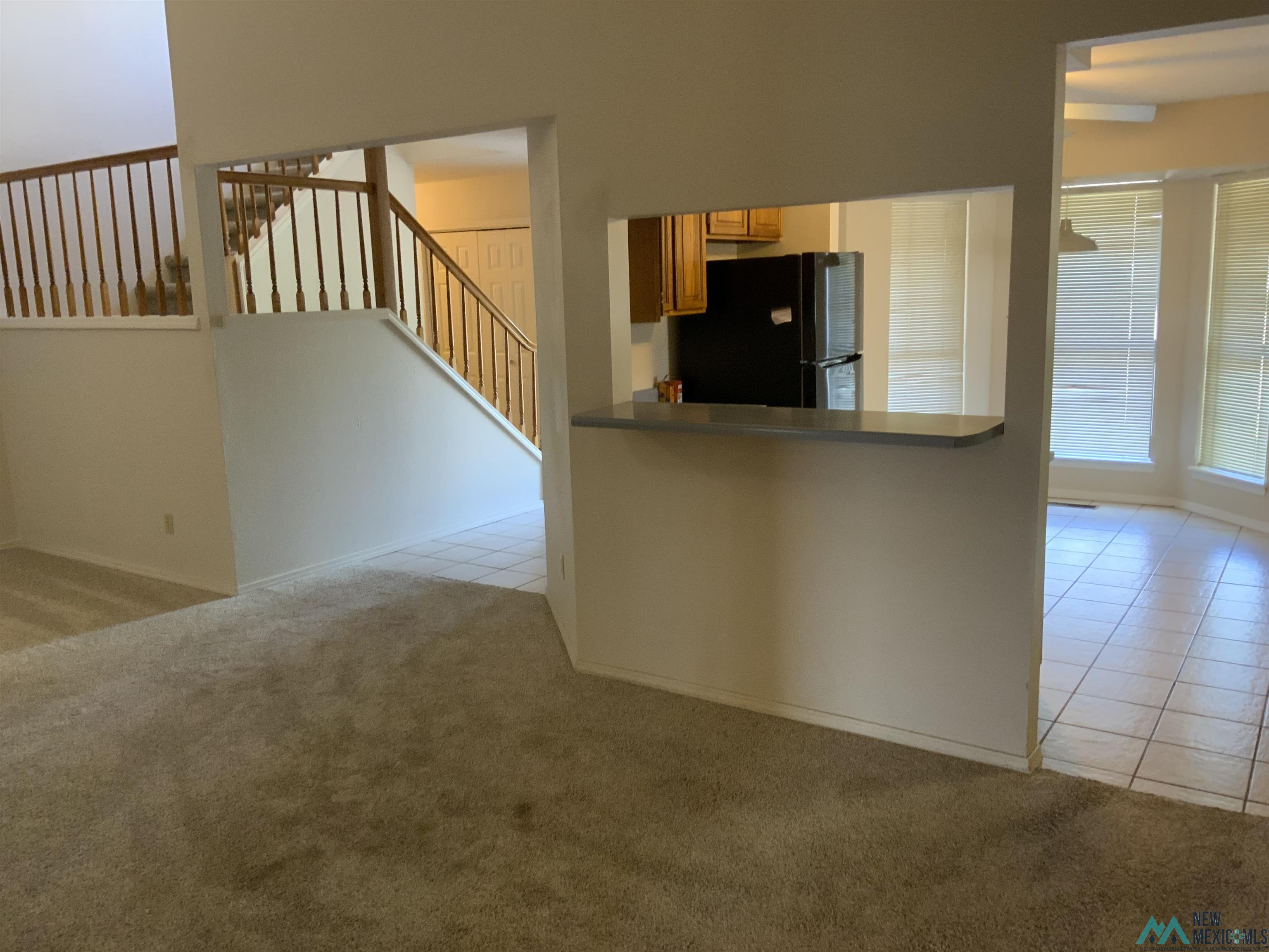 Roswell, New Mexico 88201, United States, 4 Bedrooms Bedrooms, ,3 BathroomsBathrooms,Residential,Pending,191565