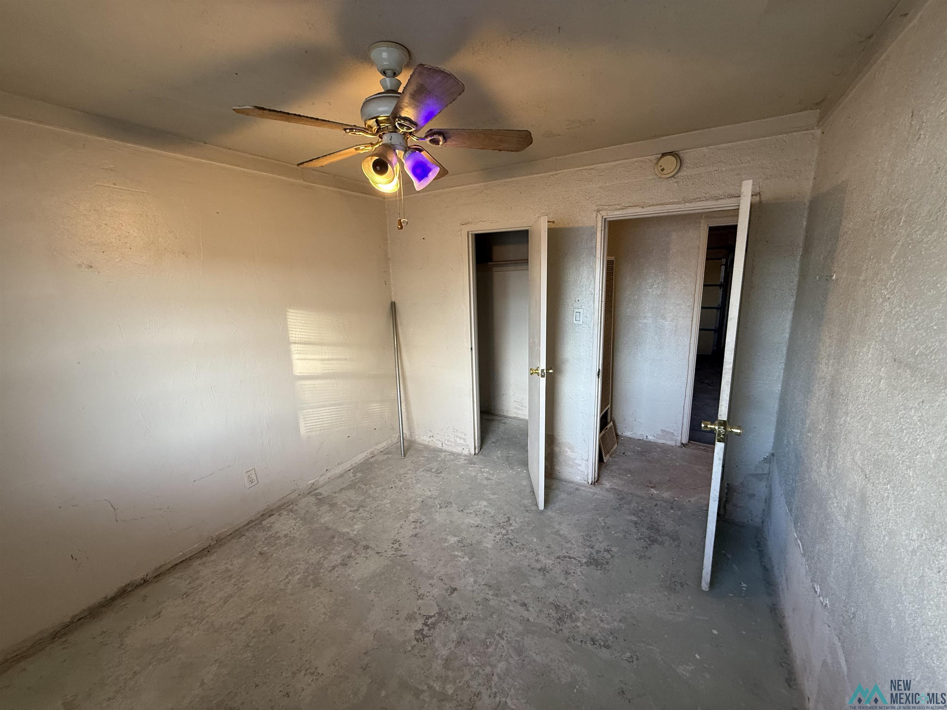 Roswell, New Mexico 88203, United States, 3 Bedrooms Bedrooms, ,1 BathroomBathrooms,Residential,Pending,242441