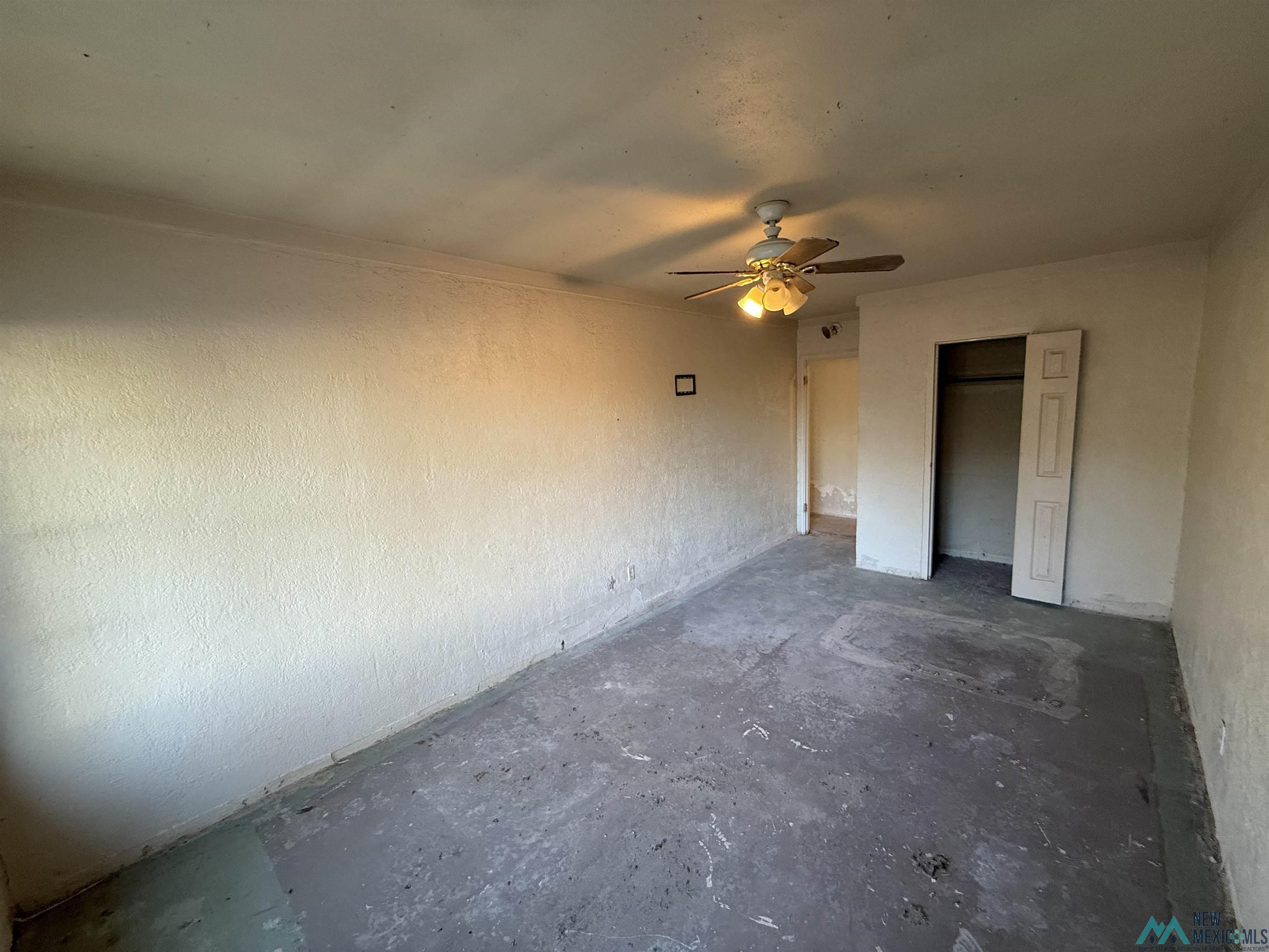 Roswell, New Mexico 88203, United States, 3 Bedrooms Bedrooms, ,1 BathroomBathrooms,Residential,Pending,242441