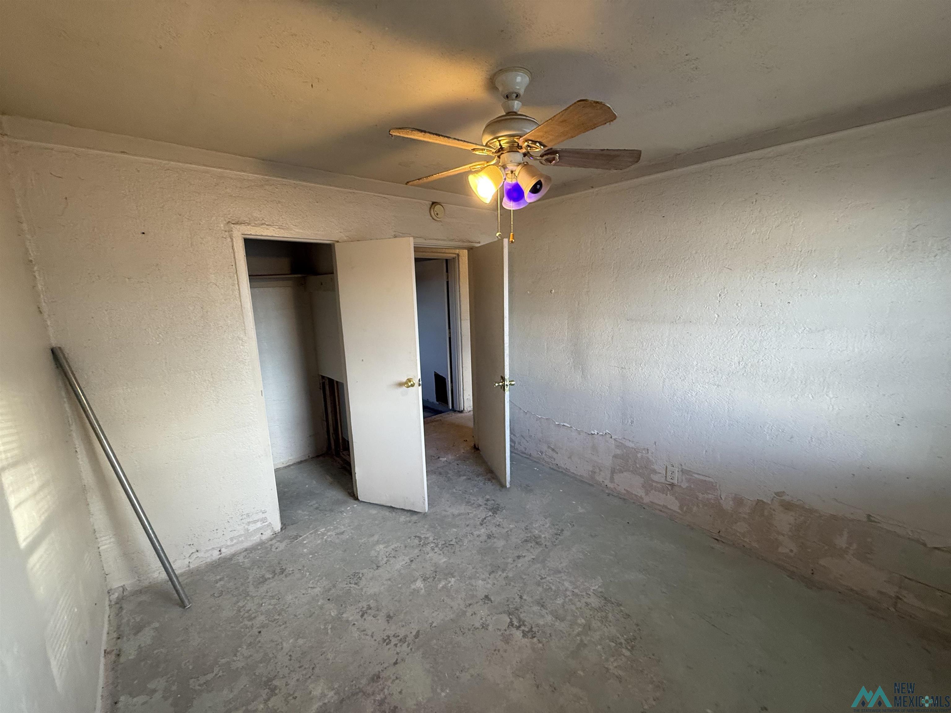 Roswell, New Mexico 88203, United States, 3 Bedrooms Bedrooms, ,1 BathroomBathrooms,Residential,Pending,242441