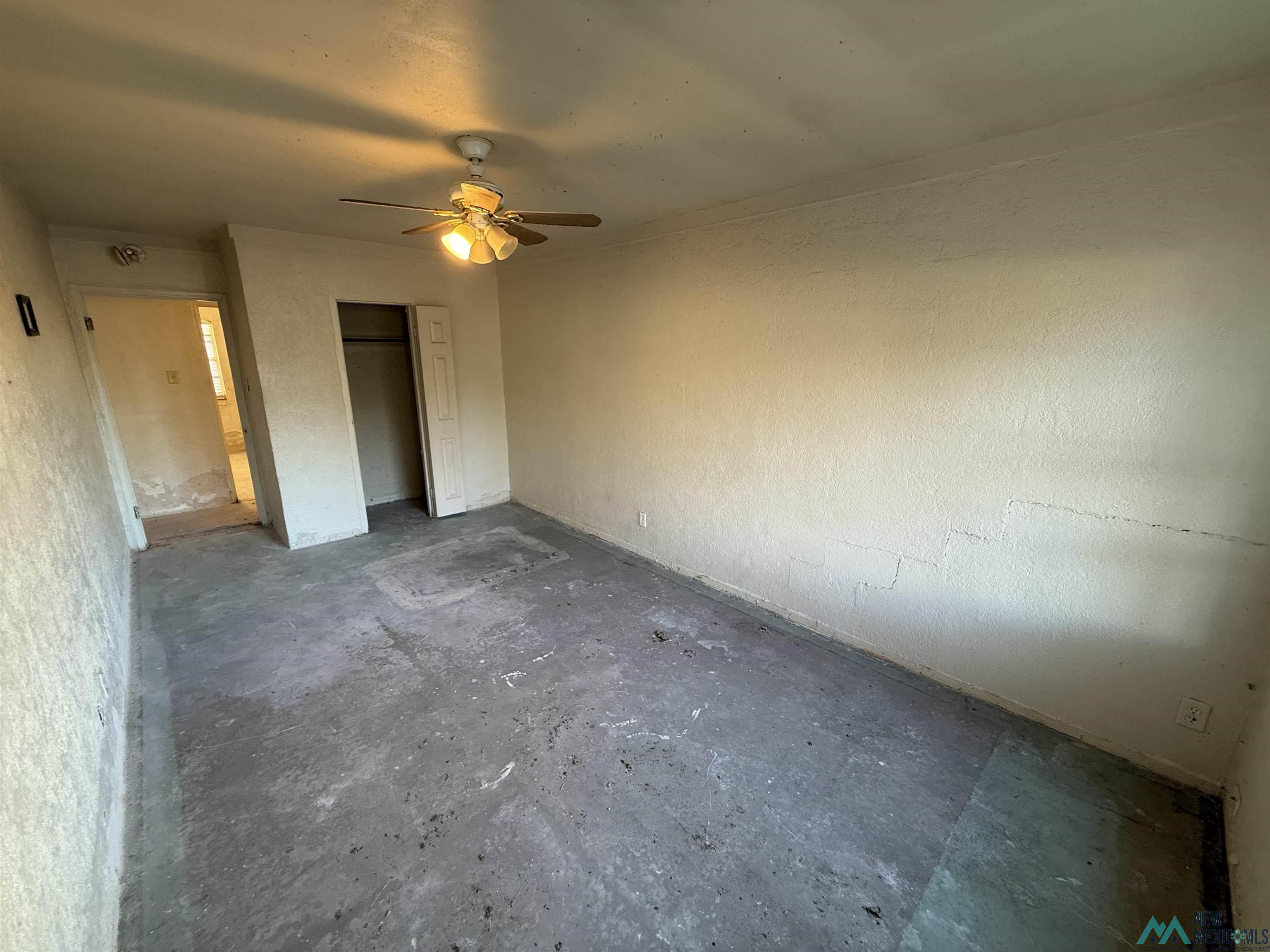Roswell, New Mexico 88203, United States, 3 Bedrooms Bedrooms, ,1 BathroomBathrooms,Residential,Pending,242441
