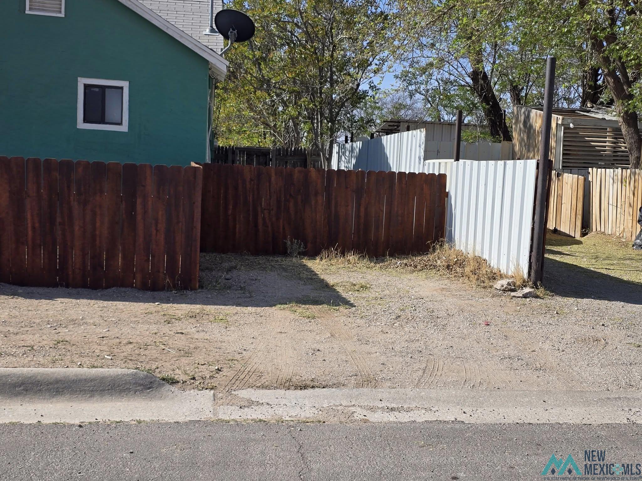 2405 W Idaho Street, Carlsbad, New Mexico image 16