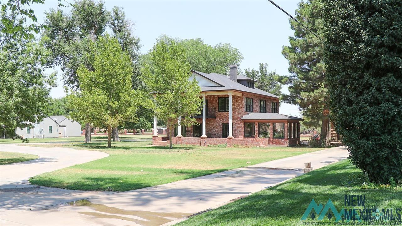 1403 S Sunset Street, Roswell, Texas image 3
