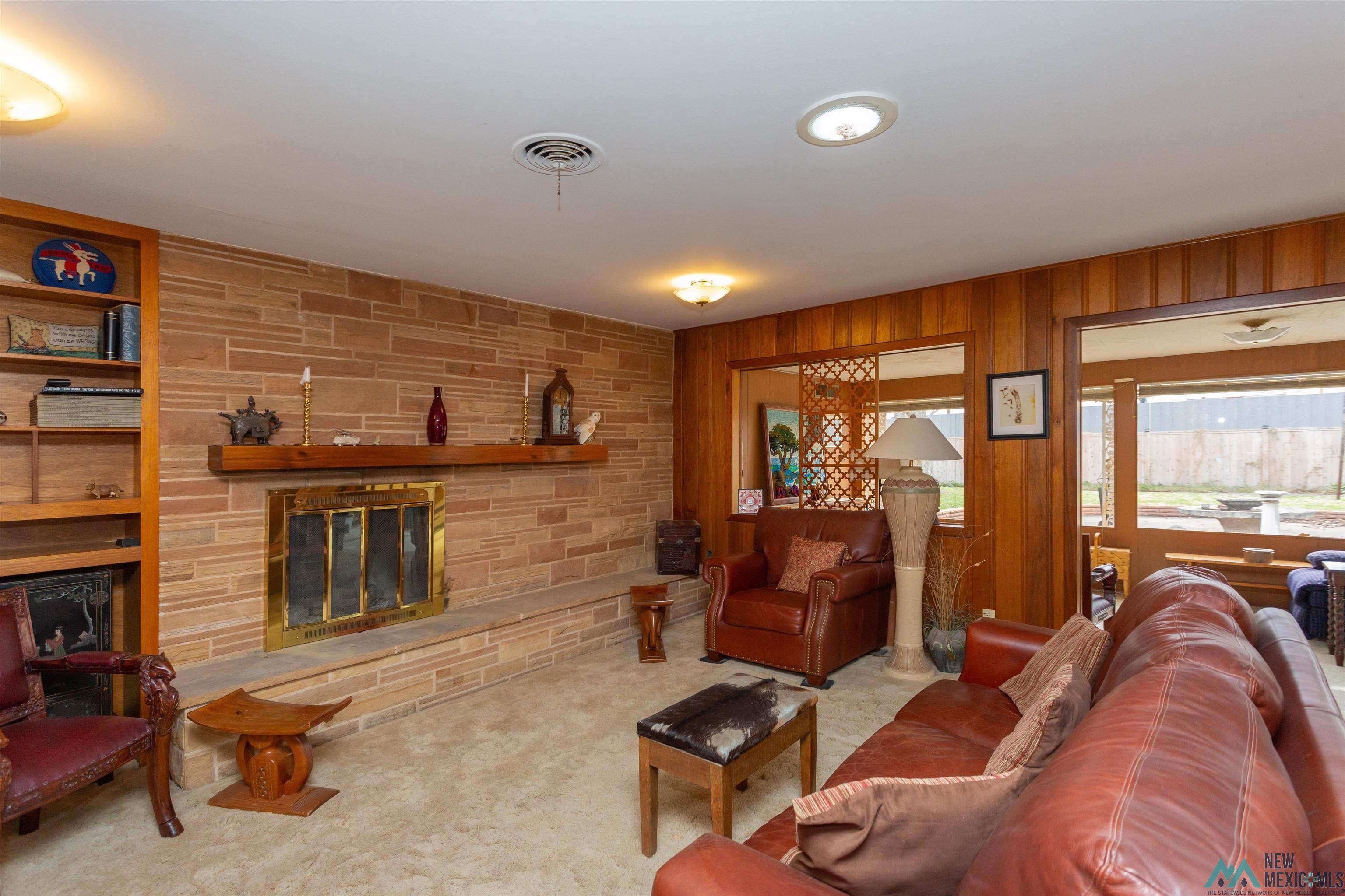 1510 W 3rd Street, Roswell, Texas image 8