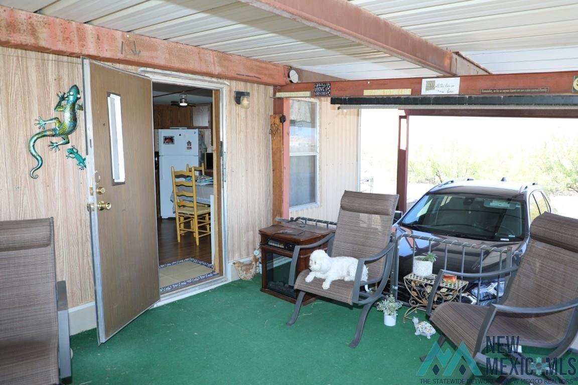 402 Hermosa Drive, Elephant Butte, Texas image 9