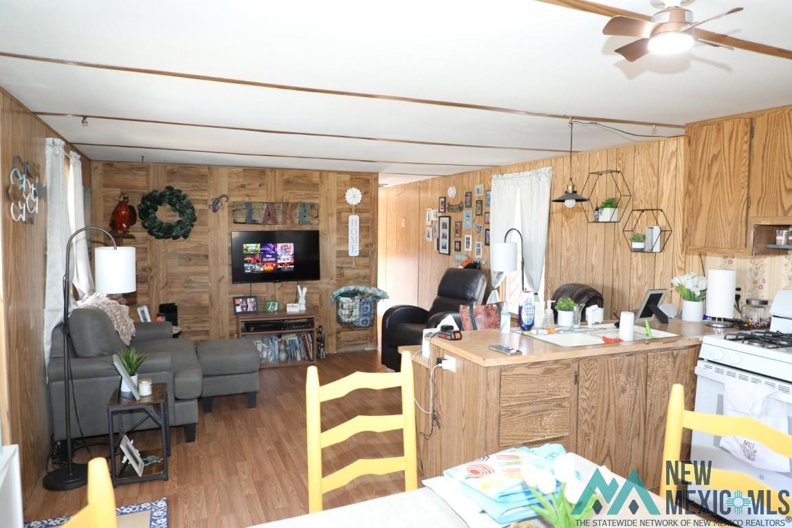402 Hermosa Drive, Elephant Butte, Texas image 19