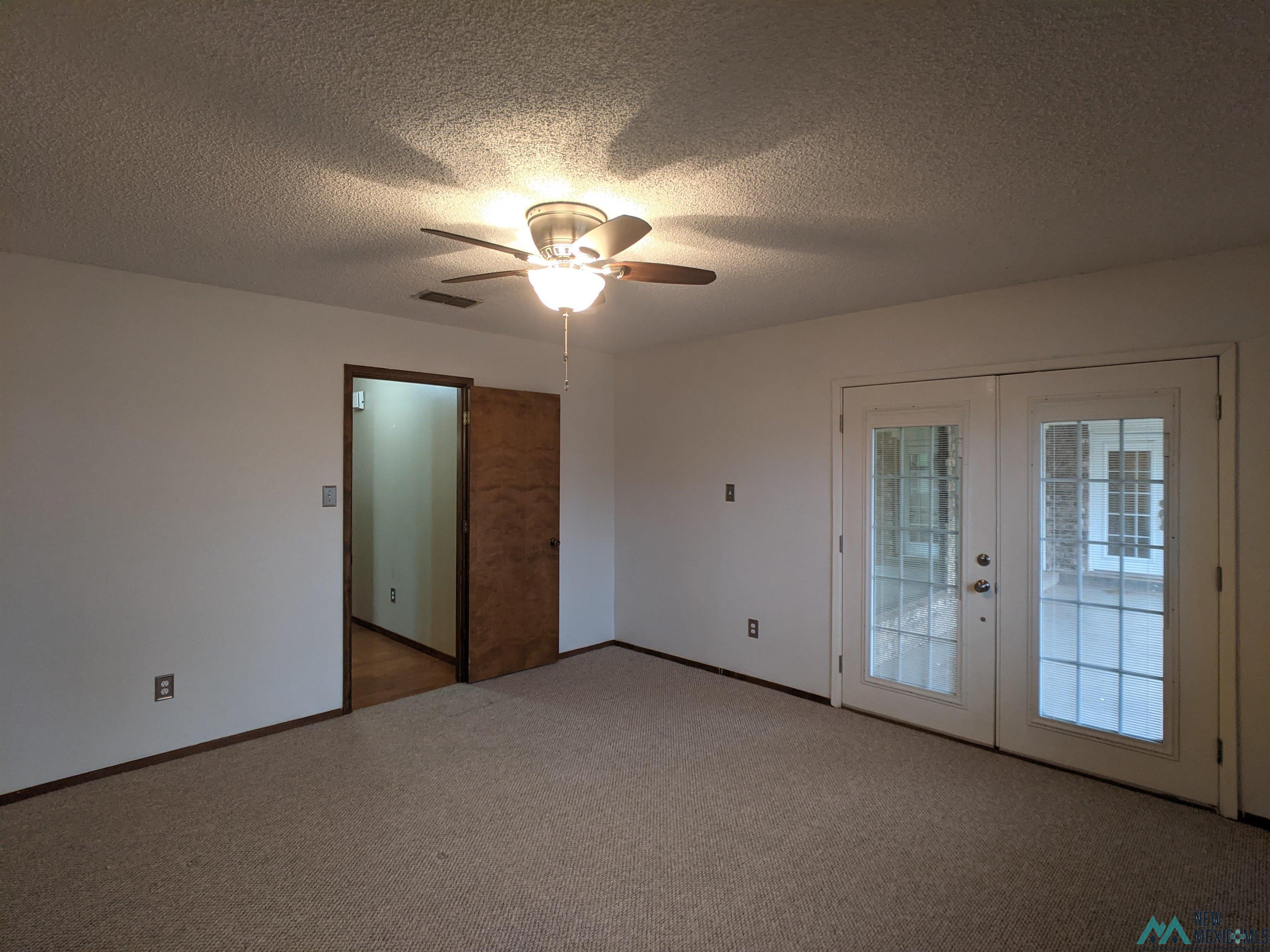 2009 Colonial Parkway, Clovis, Texas image 9