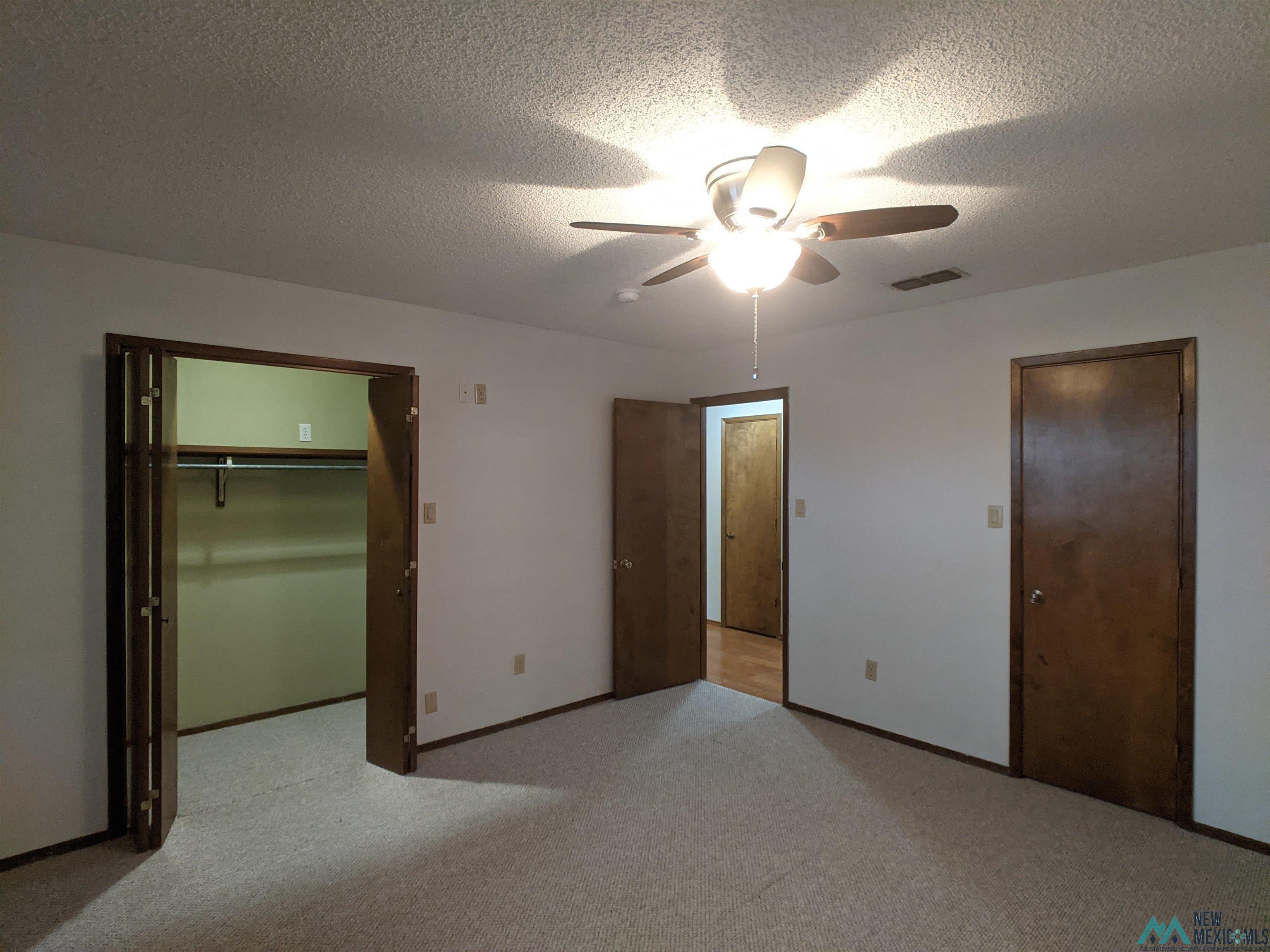 2009 Colonial Parkway, Clovis, Texas image 6