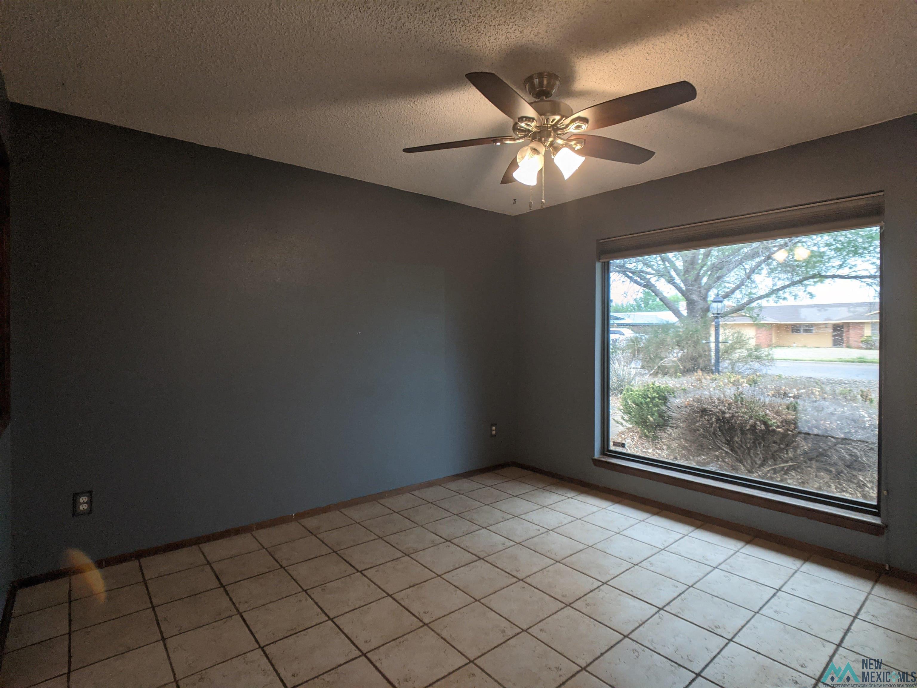 2009 Colonial Parkway, Clovis, Texas image 4