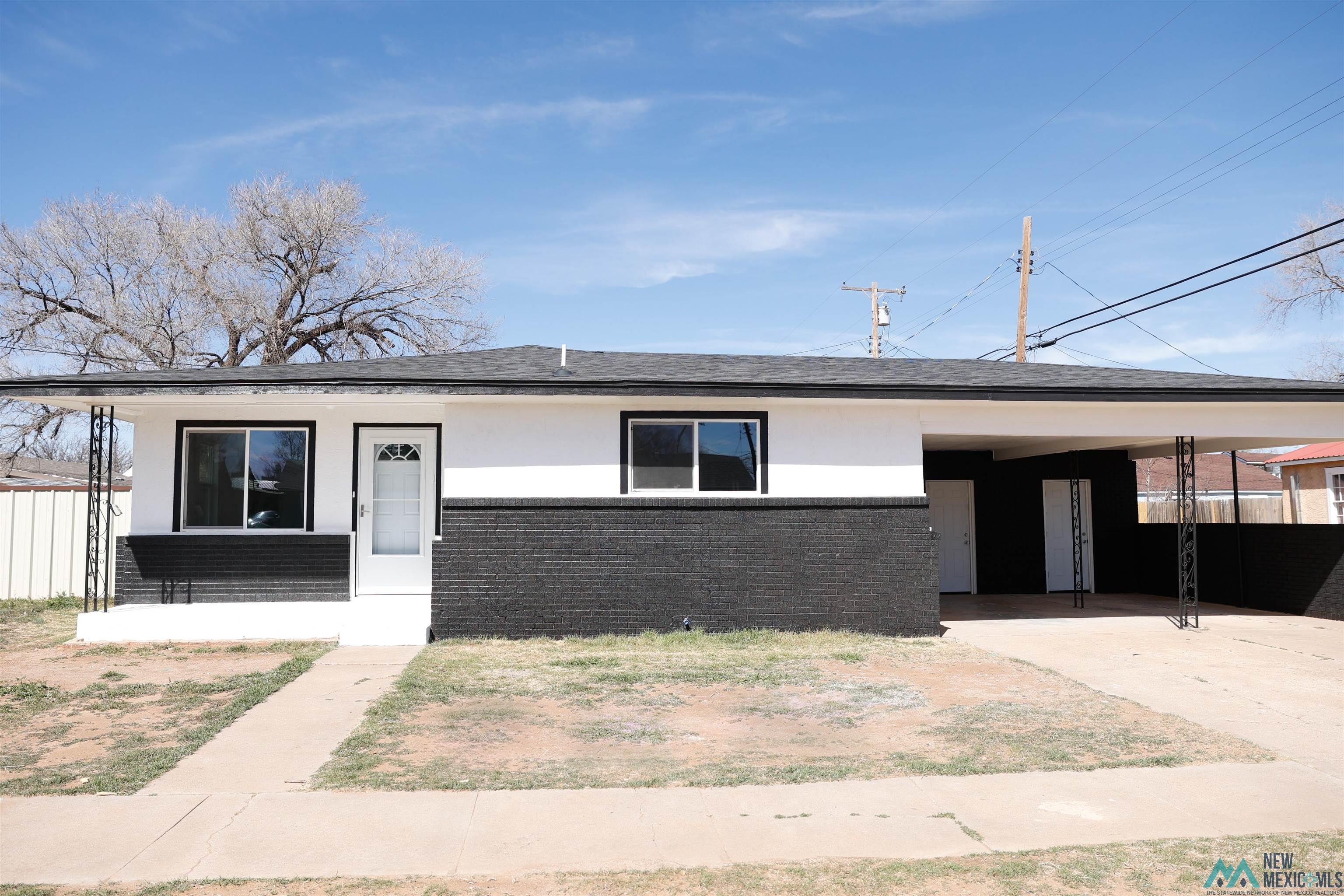 908 E 10th Street, Clovis, New Mexico image 1