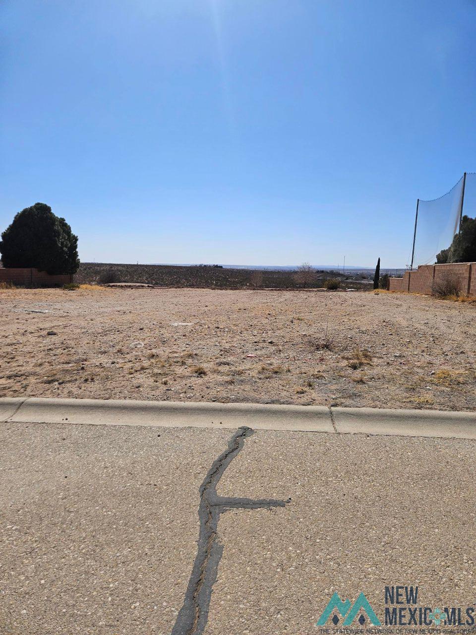 707 Ridgecrest Drive, Carlsbad, Texas image 2