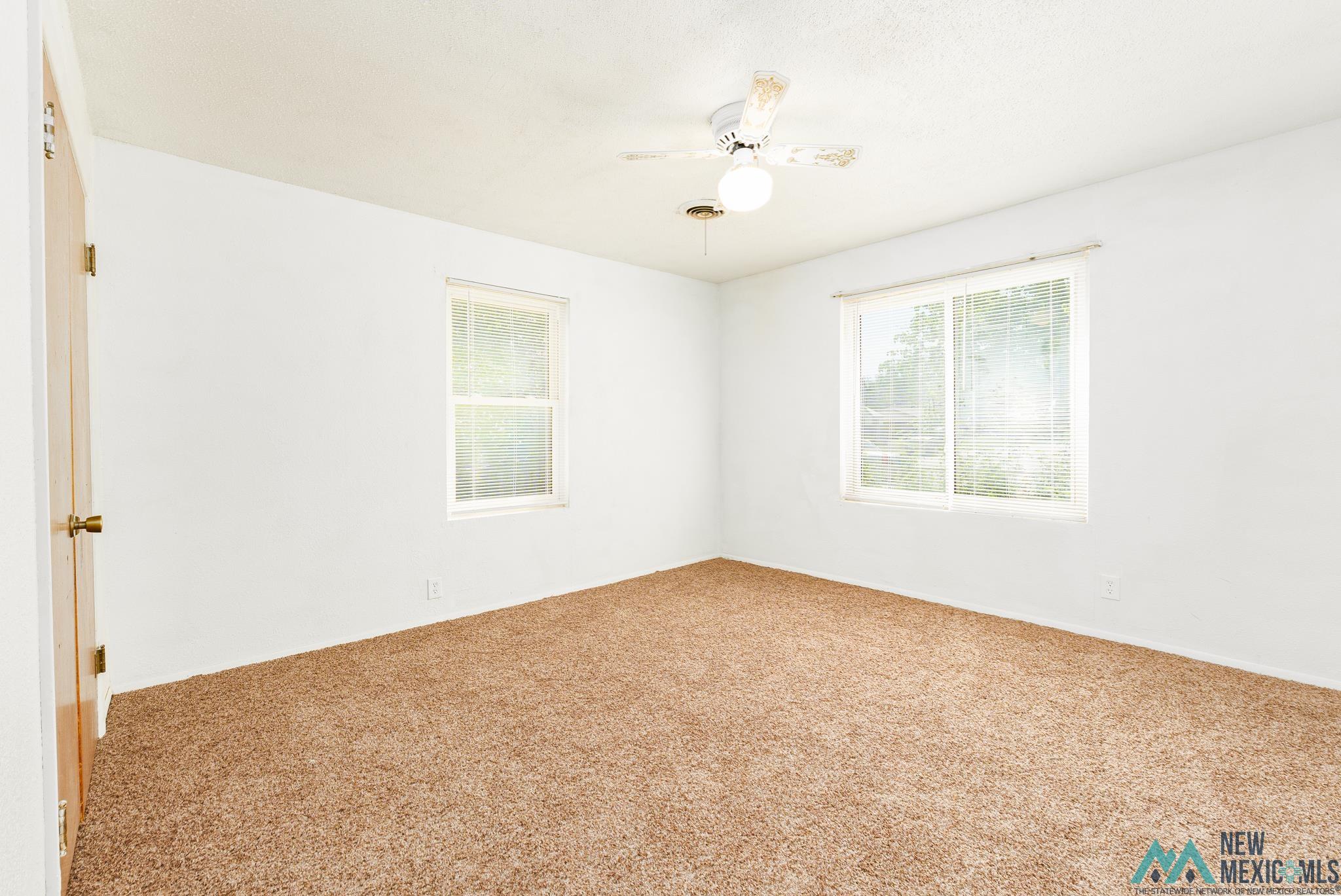 Portales, New Mexico 88130, United States, 3 Bedrooms Bedrooms, ,2 BathroomsBathrooms,Residential,Active,187673