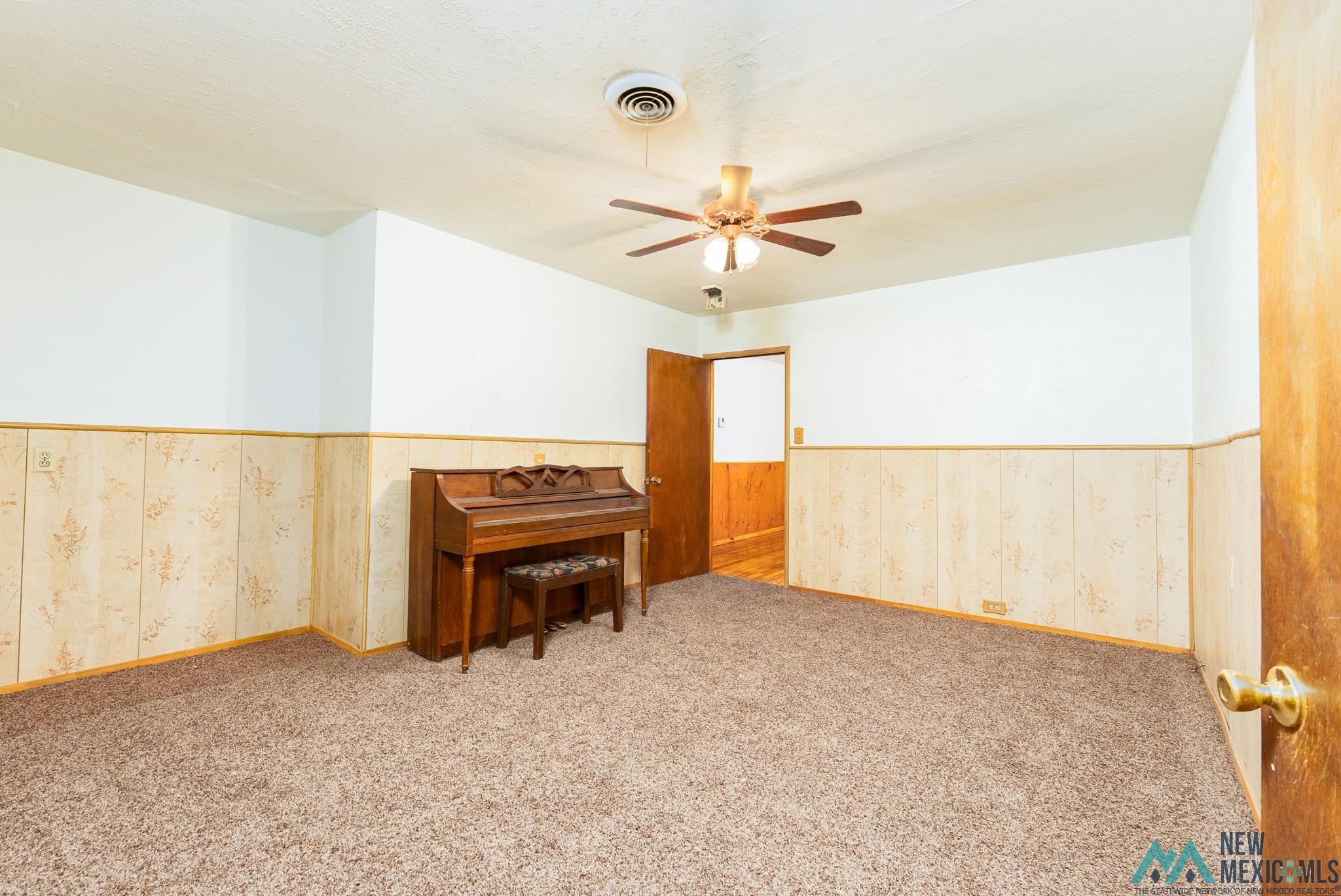 Portales, New Mexico 88130, United States, 3 Bedrooms Bedrooms, ,2 BathroomsBathrooms,Residential,Active,187673