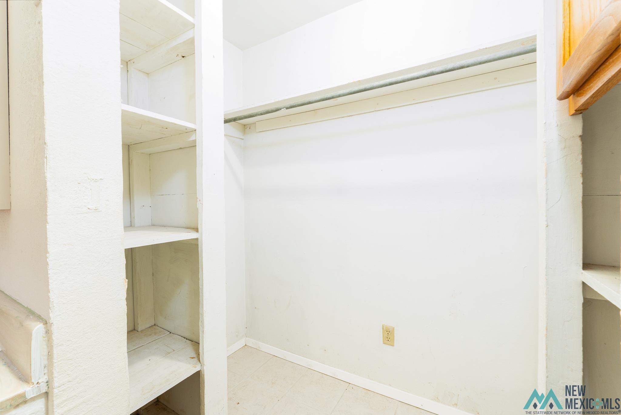 Portales, New Mexico 88130, United States, 3 Bedrooms Bedrooms, ,2 BathroomsBathrooms,Residential,Active,187673