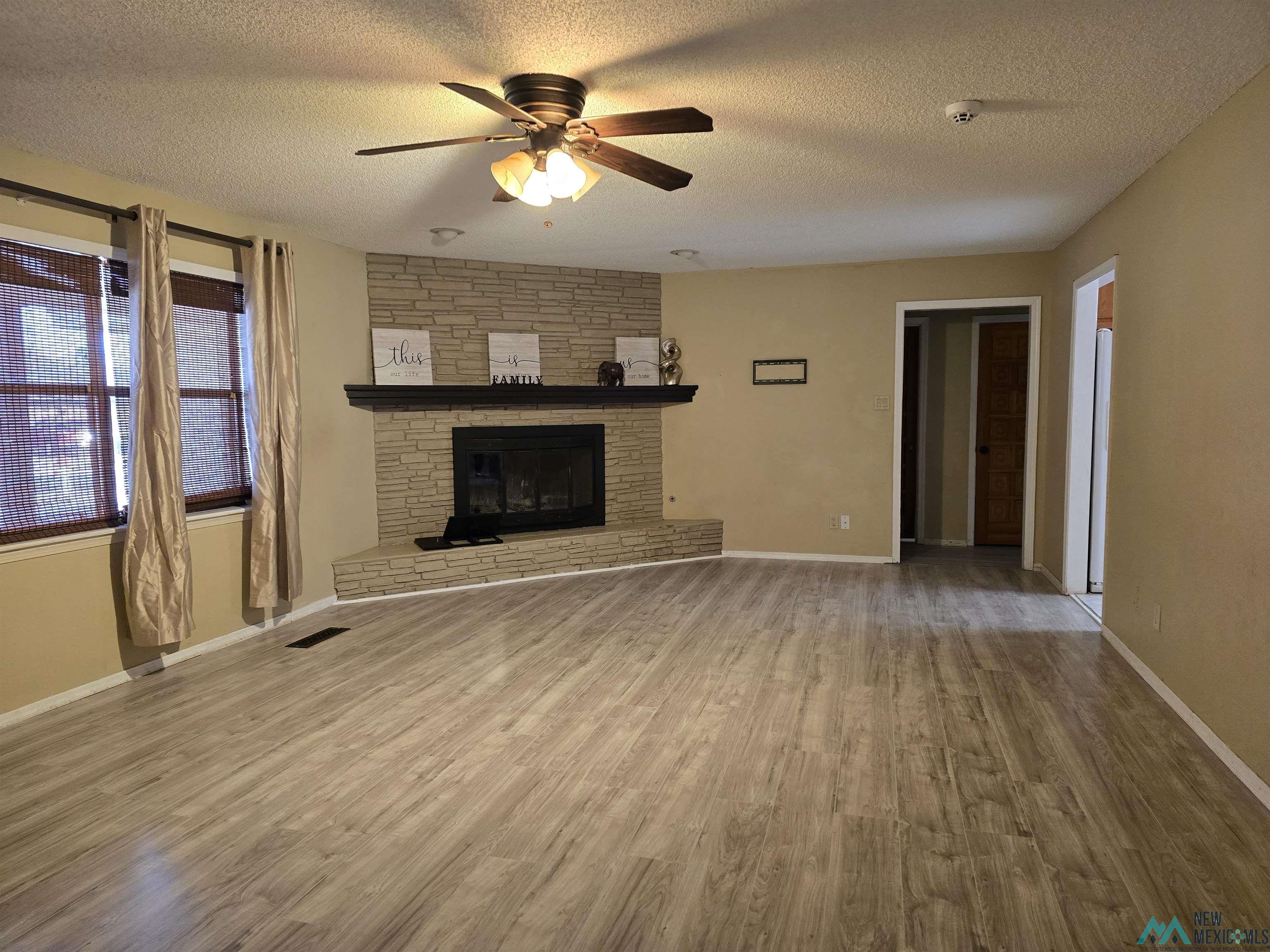 906 Pearson Drive, Roswell, New Mexico image 4