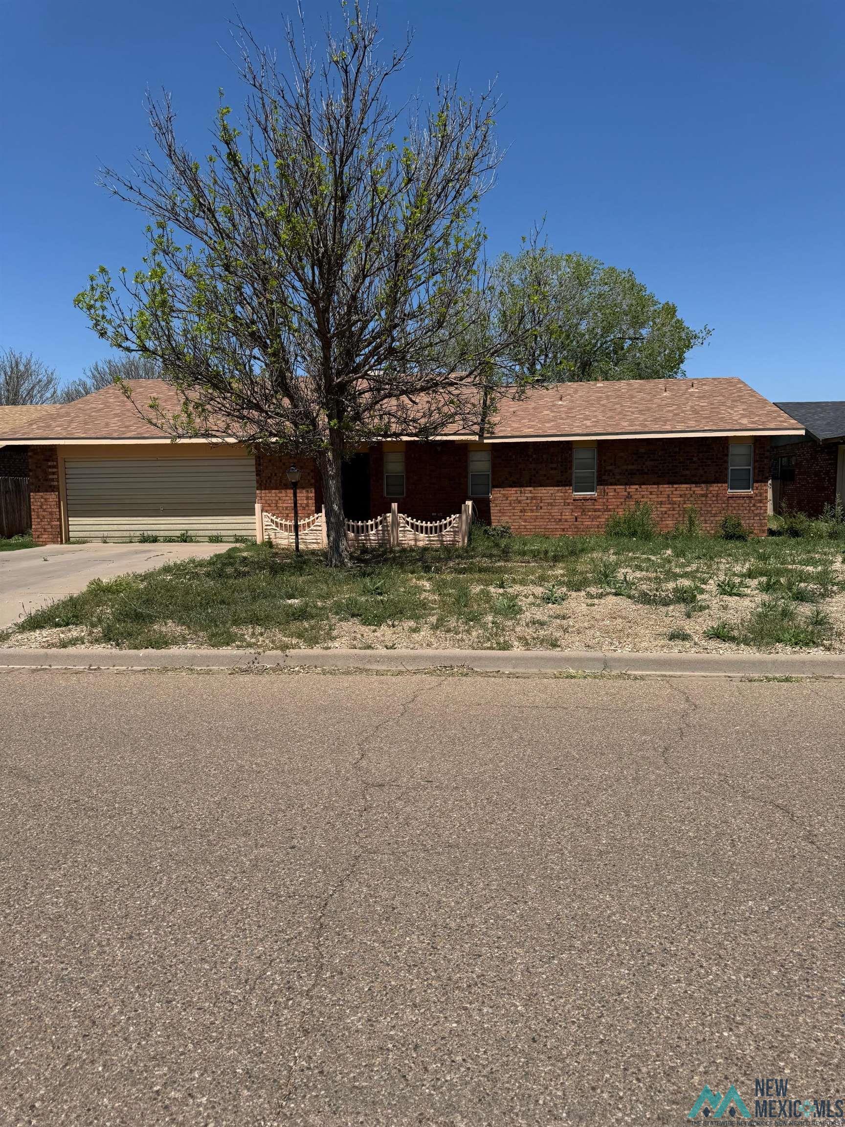 2112 Jonquil Drive, Clovis, Texas image 1