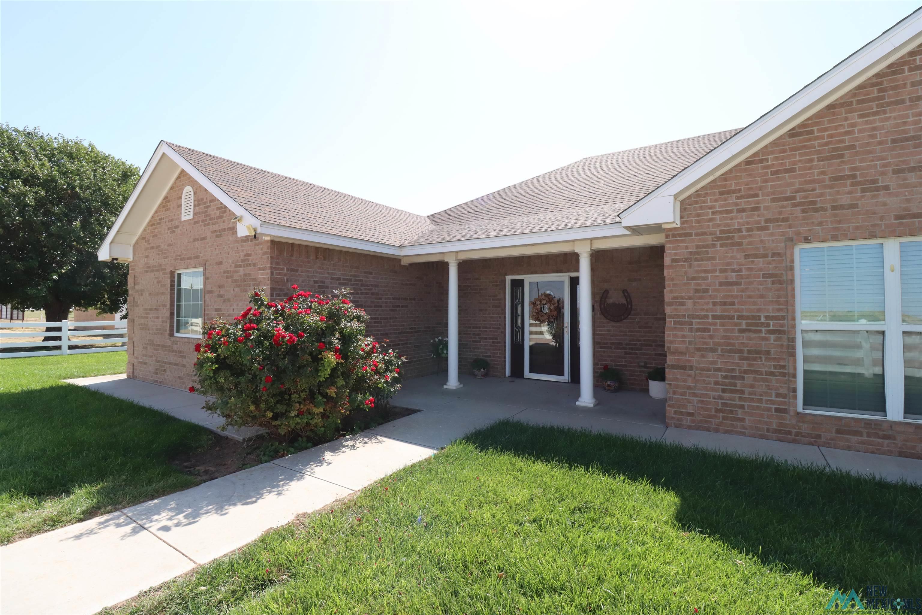 29 W Wheeler Lane, Lovington, New Mexico image 1