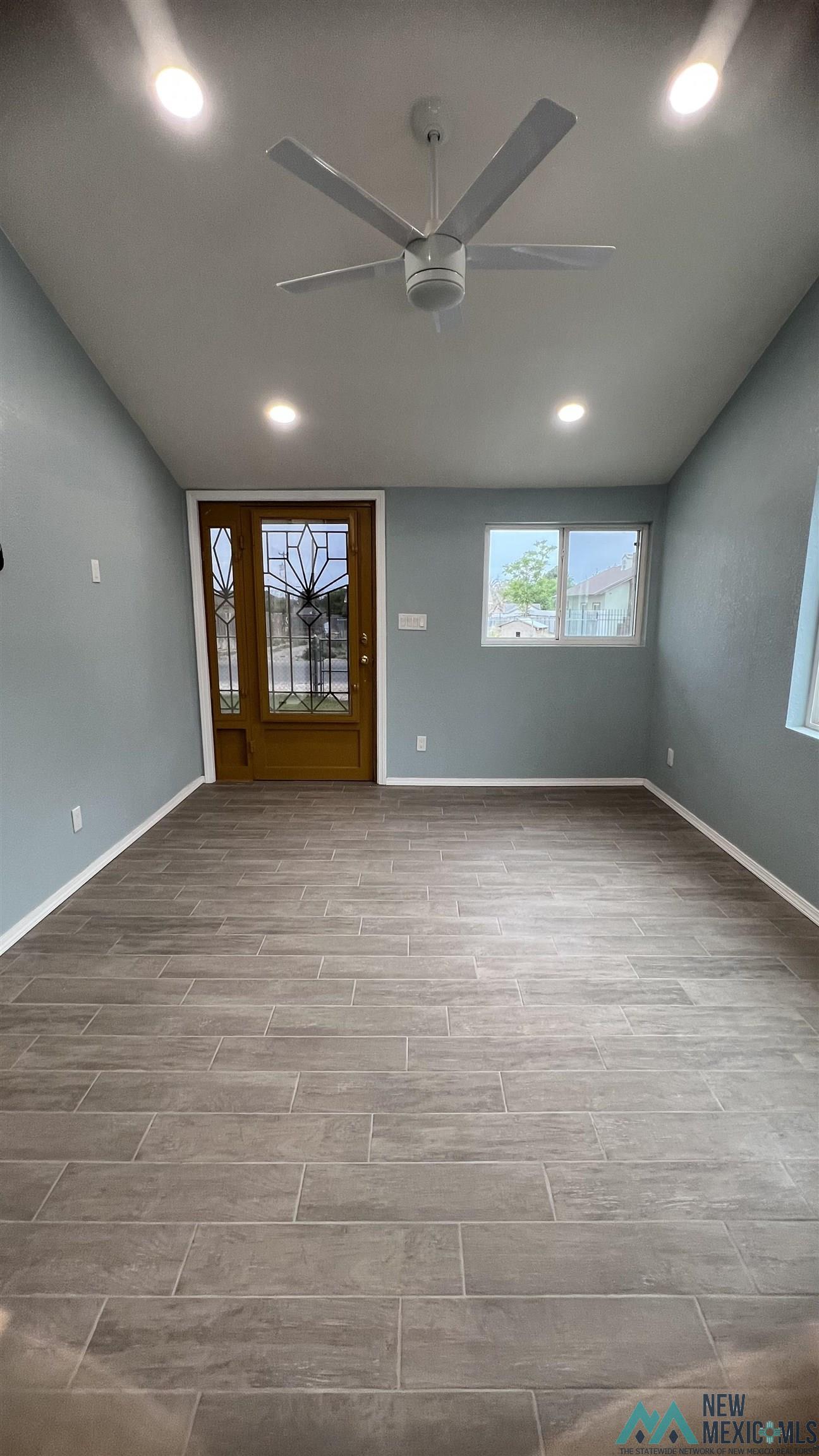 1007 W 8th Street, Roswell, Texas image 4
