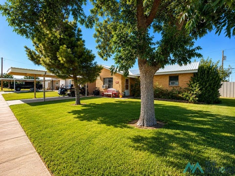 Homes For Sale - 814 S Beech Street<br/> Lea County, Jal, NM 88252