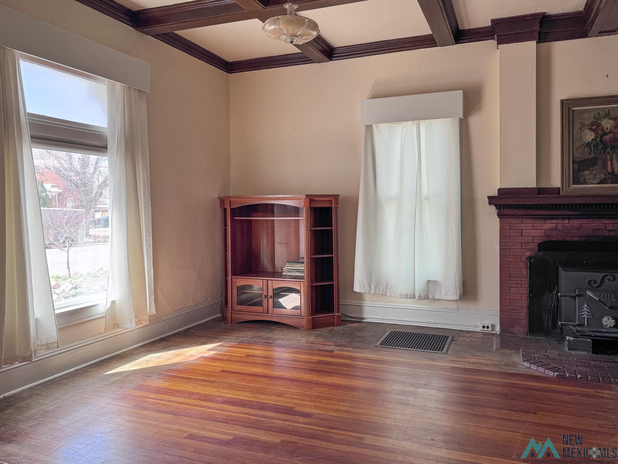 1016 5th Street, Las Vegas, New Mexico image 6