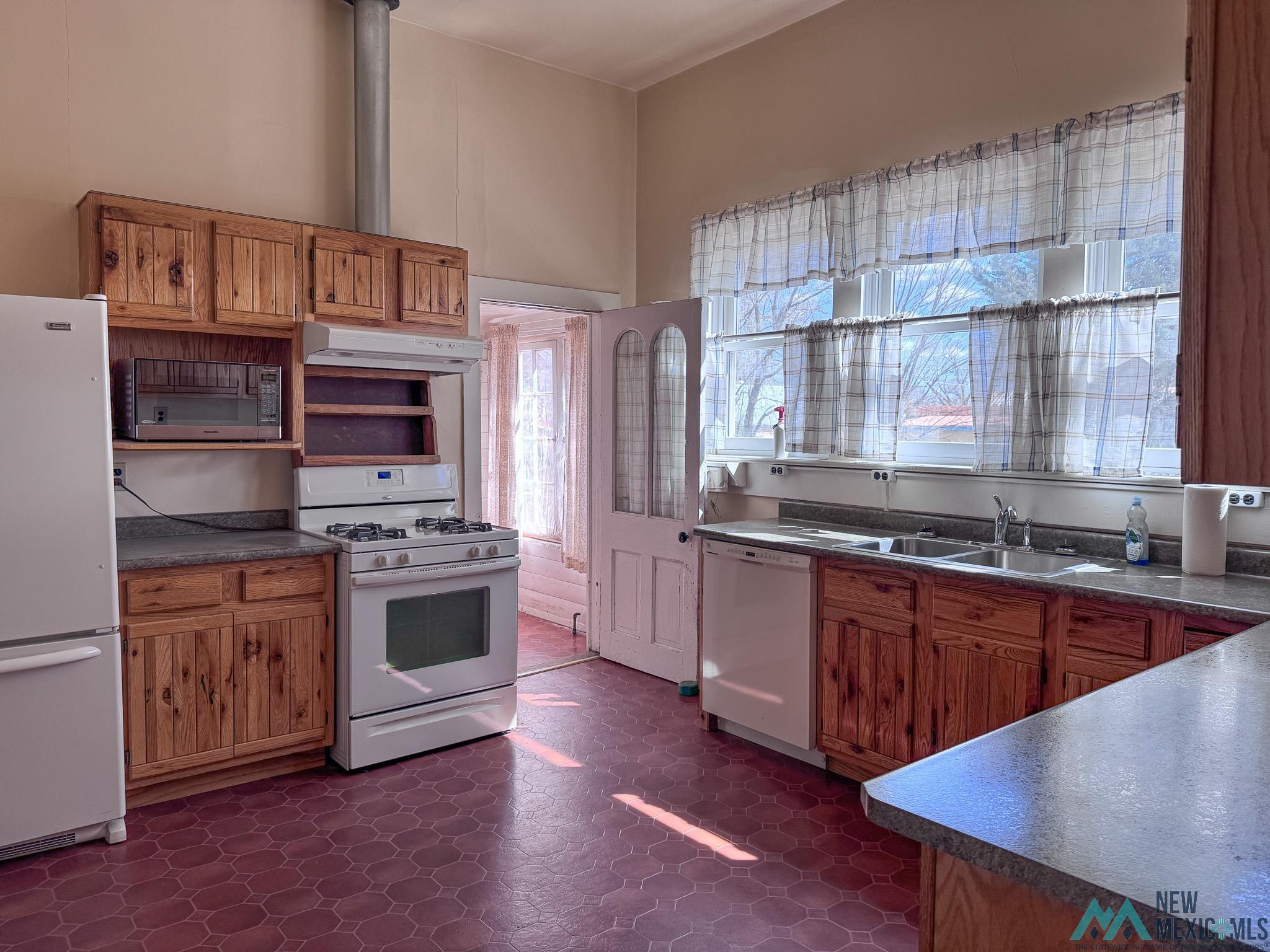 1016 5th Street, Las Vegas, New Mexico image 10
