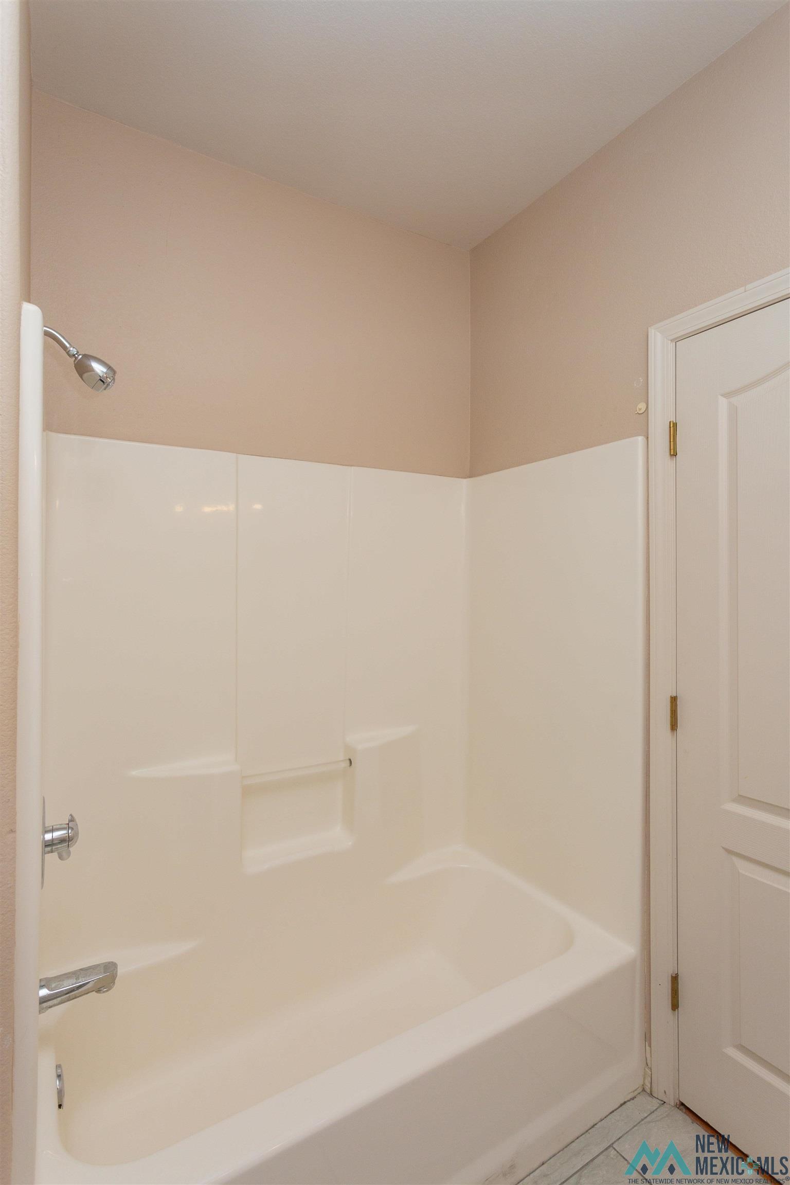 Roswell, New Mexico 88203, United States, 3 Bedrooms Bedrooms, ,2 BathroomsBathrooms,Residential,Active,178561