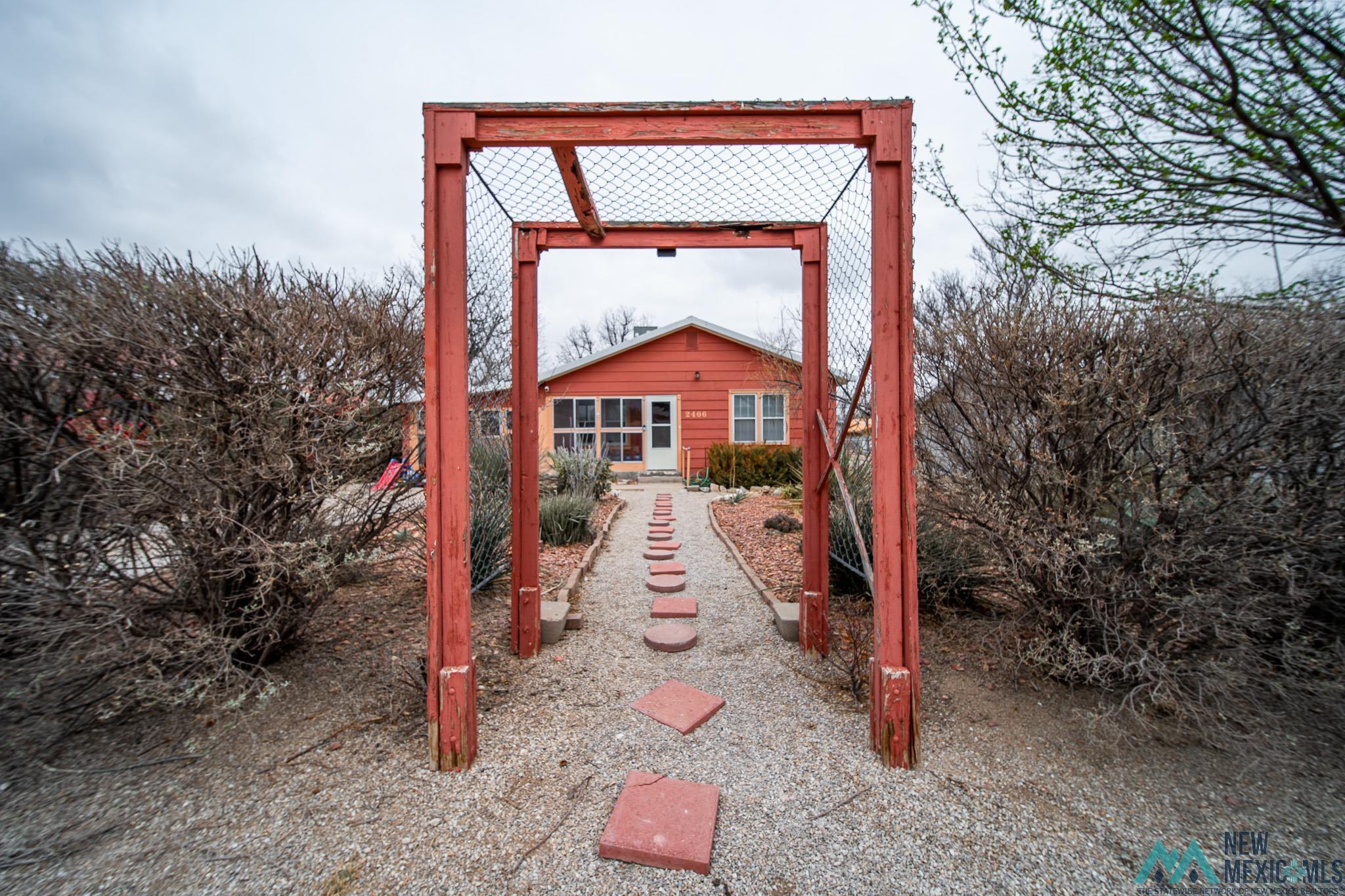 2406 Avenue B Rd, Carlsbad, New Mexico image 2
