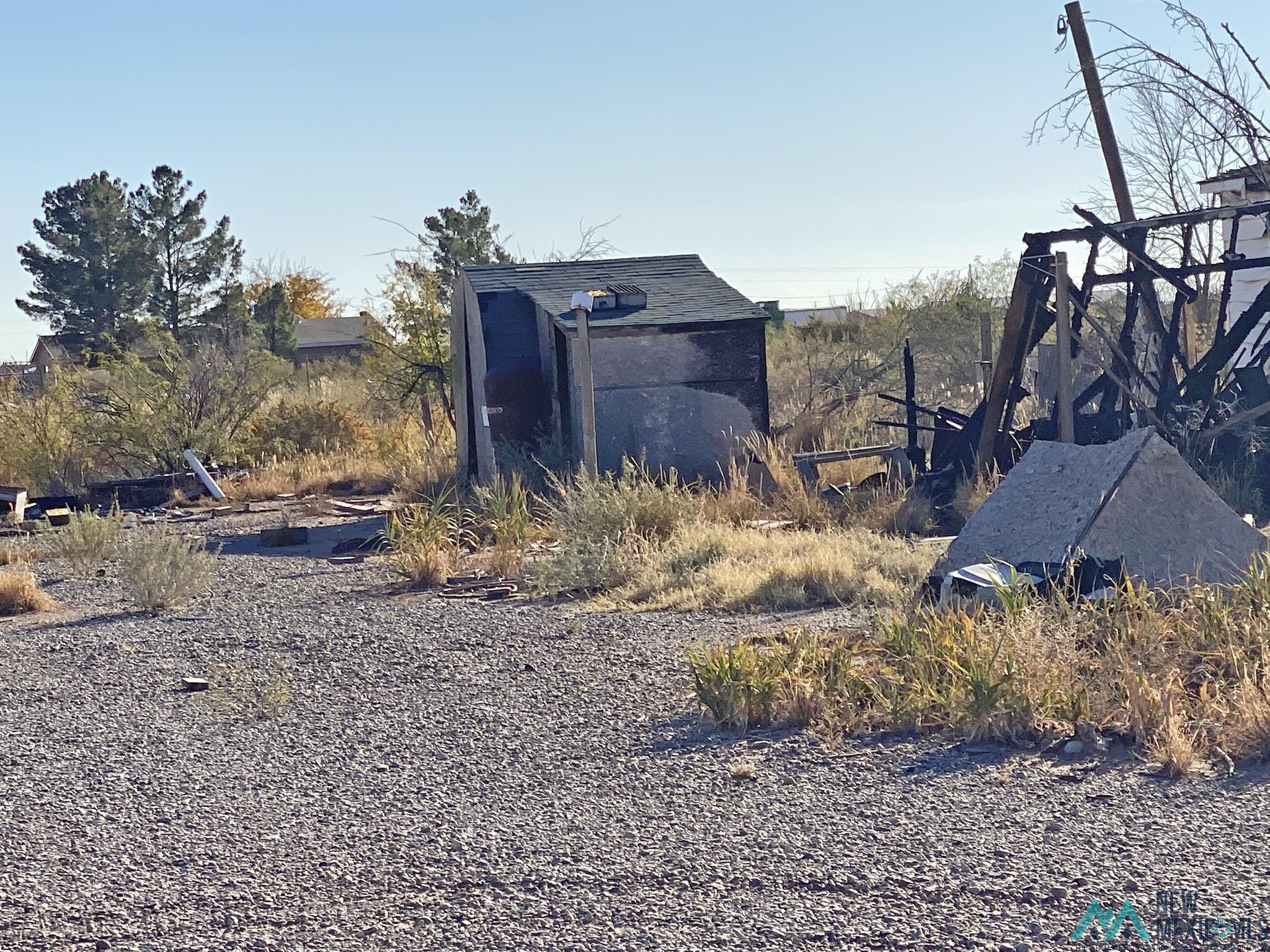 26 White Road, Tularosa, Texas image 5