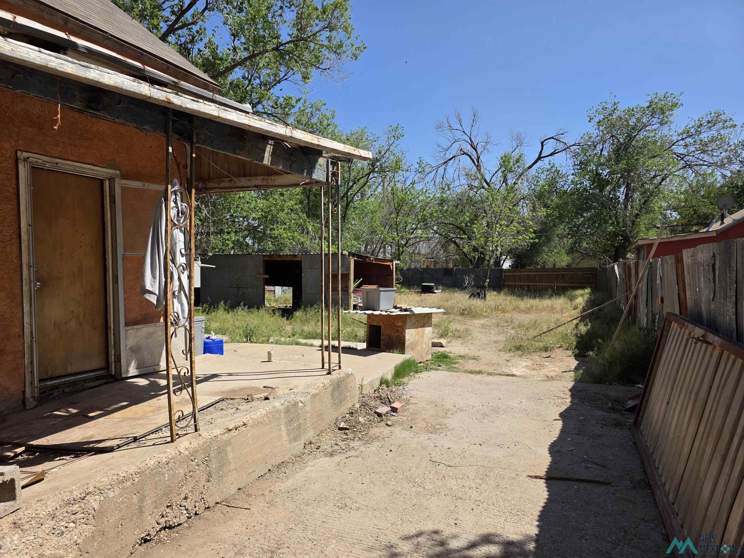 502 E 4th Street, Roswell, Texas image 21