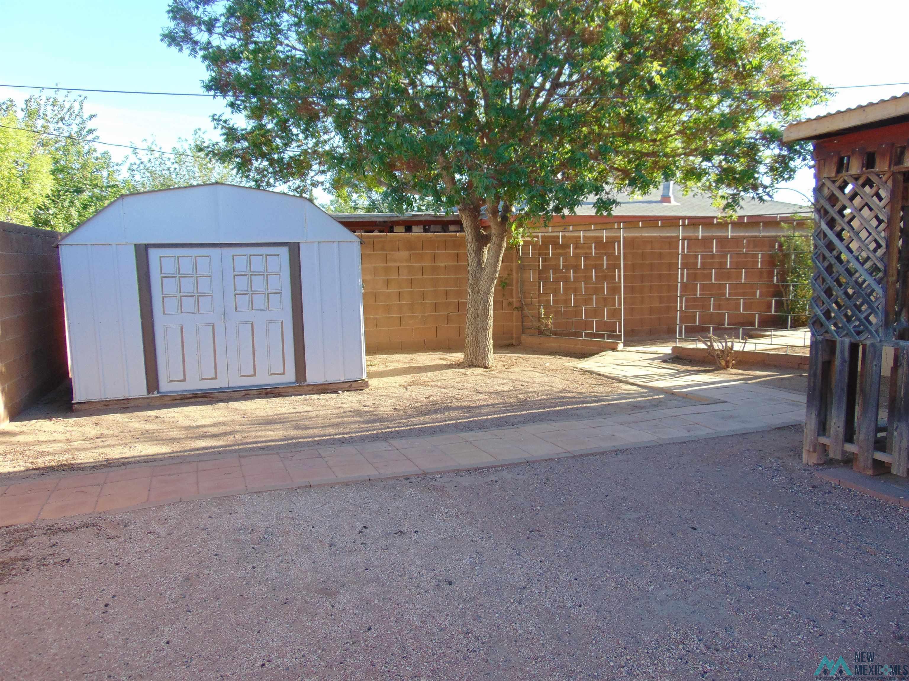 1614 S Silver Avenue, Deming, Texas image 22