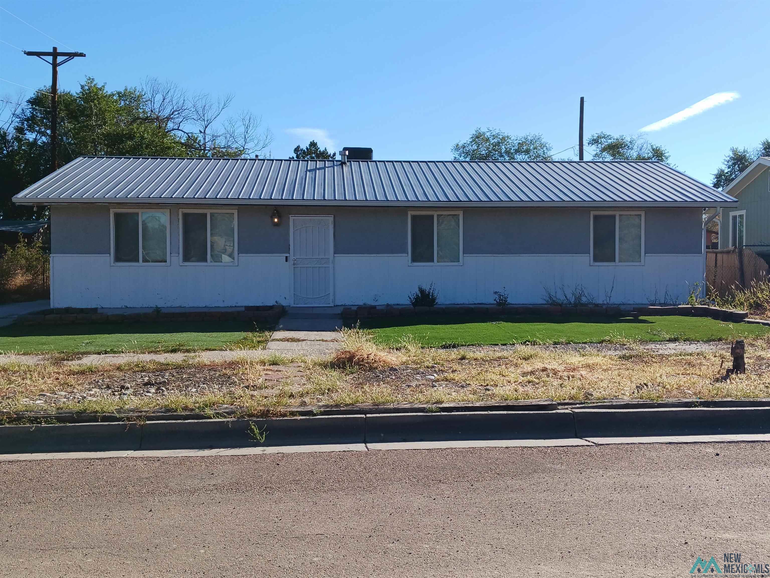 303 Hemlock Trail, Gallup, New Mexico image 1