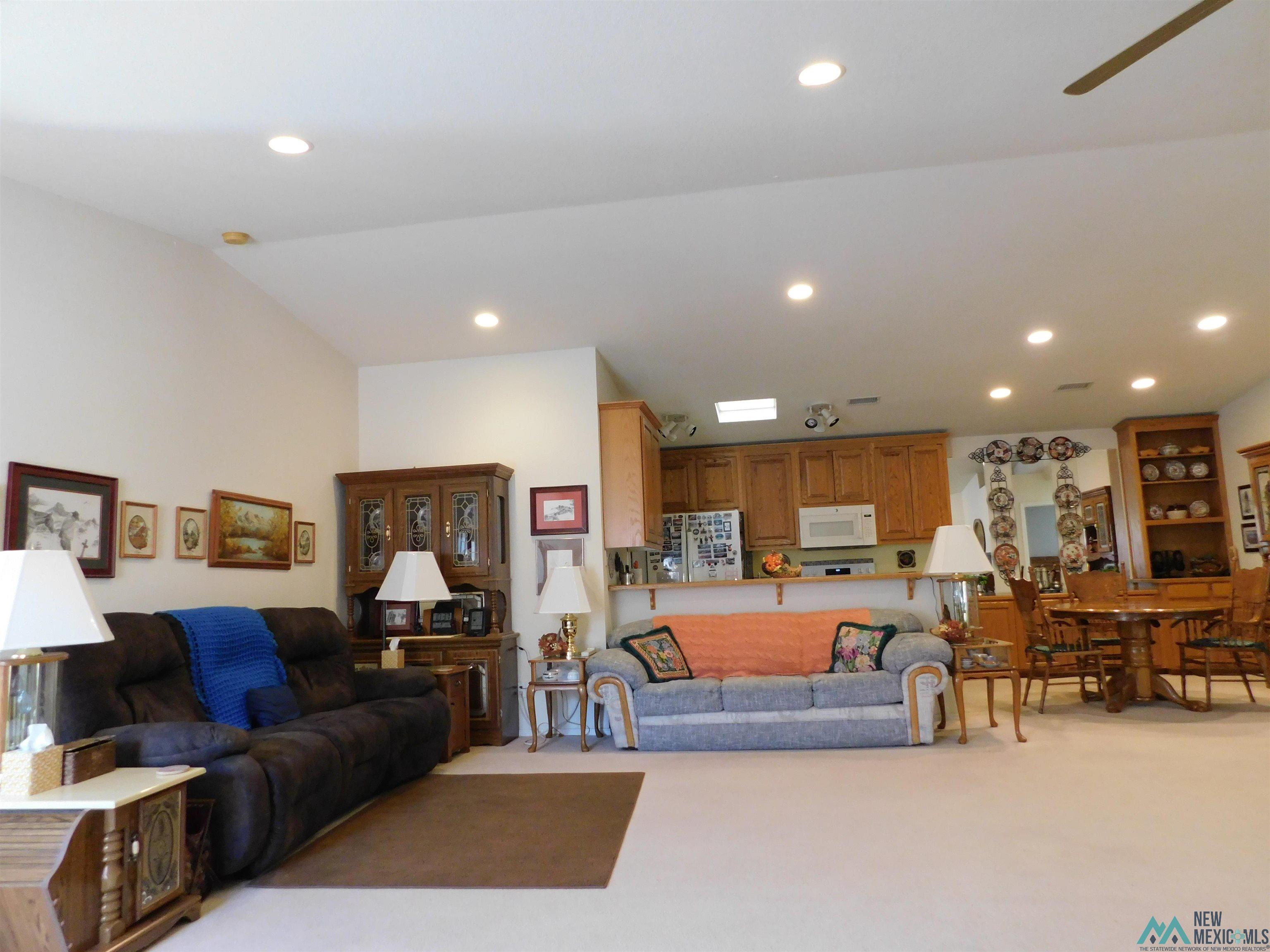 315 E Mescalero Road, Roswell, Texas image 4