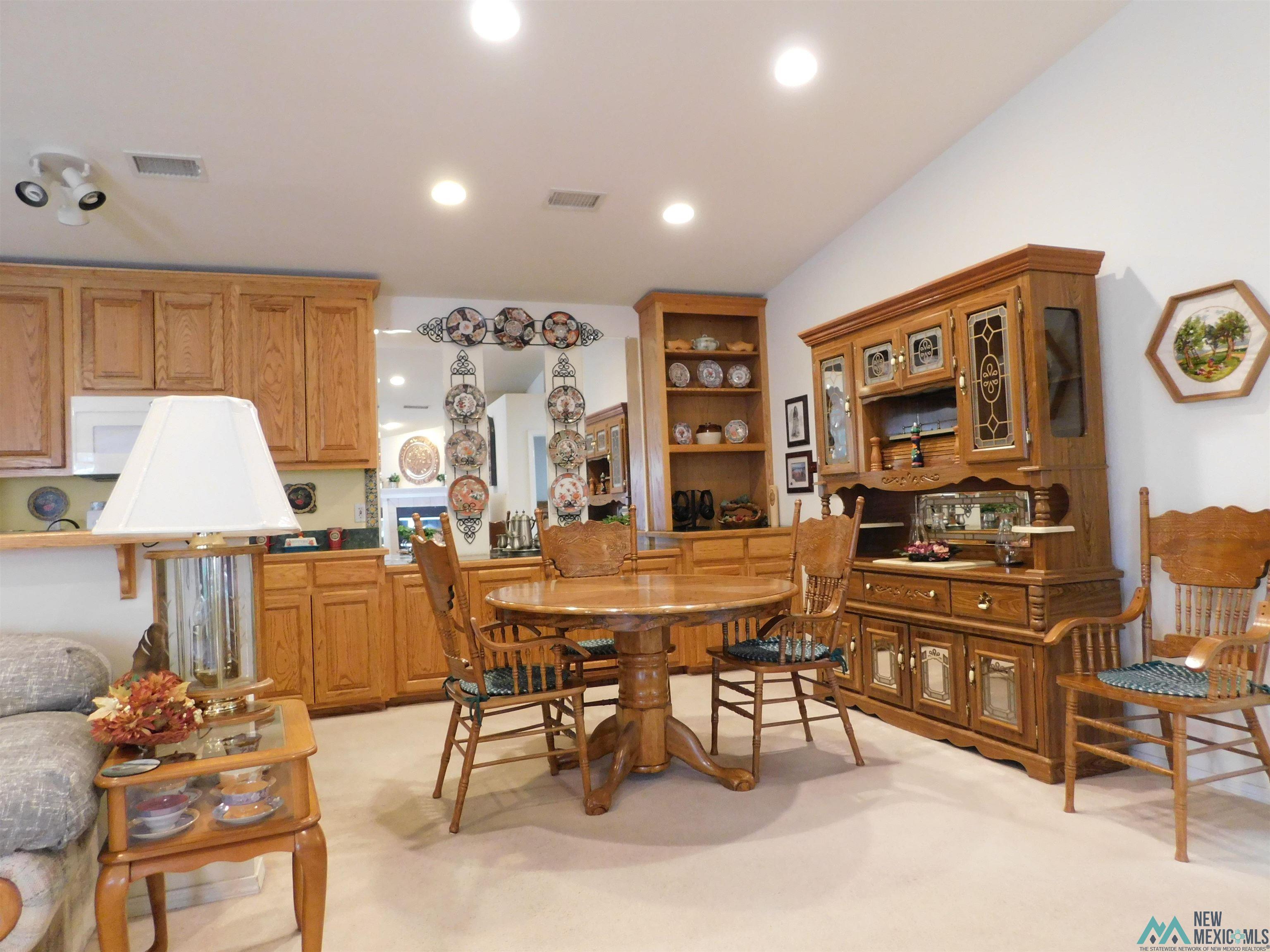 315 E Mescalero Road, Roswell, Texas image 6