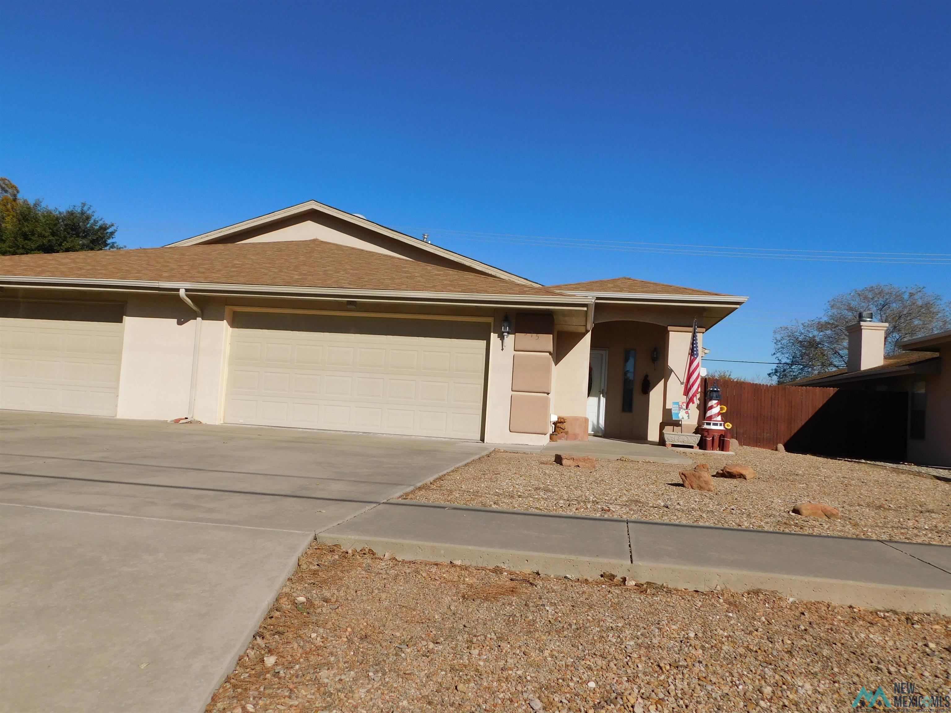 315 E Mescalero Road, Roswell, Texas image 2