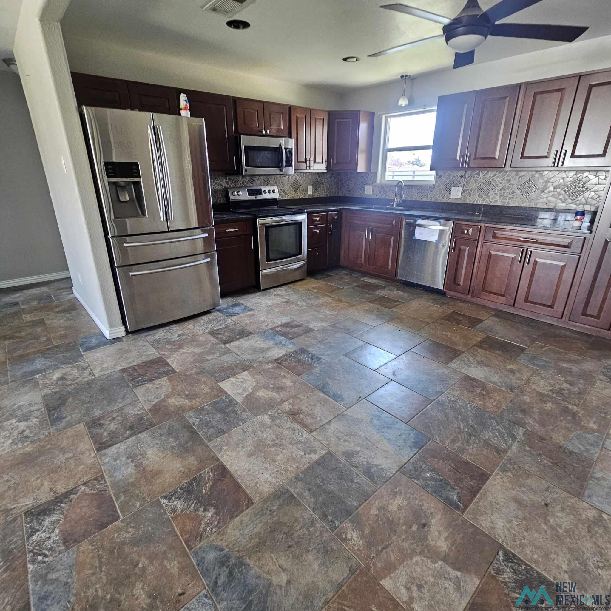 417 La Salle Drive, Clovis, New Mexico image 3