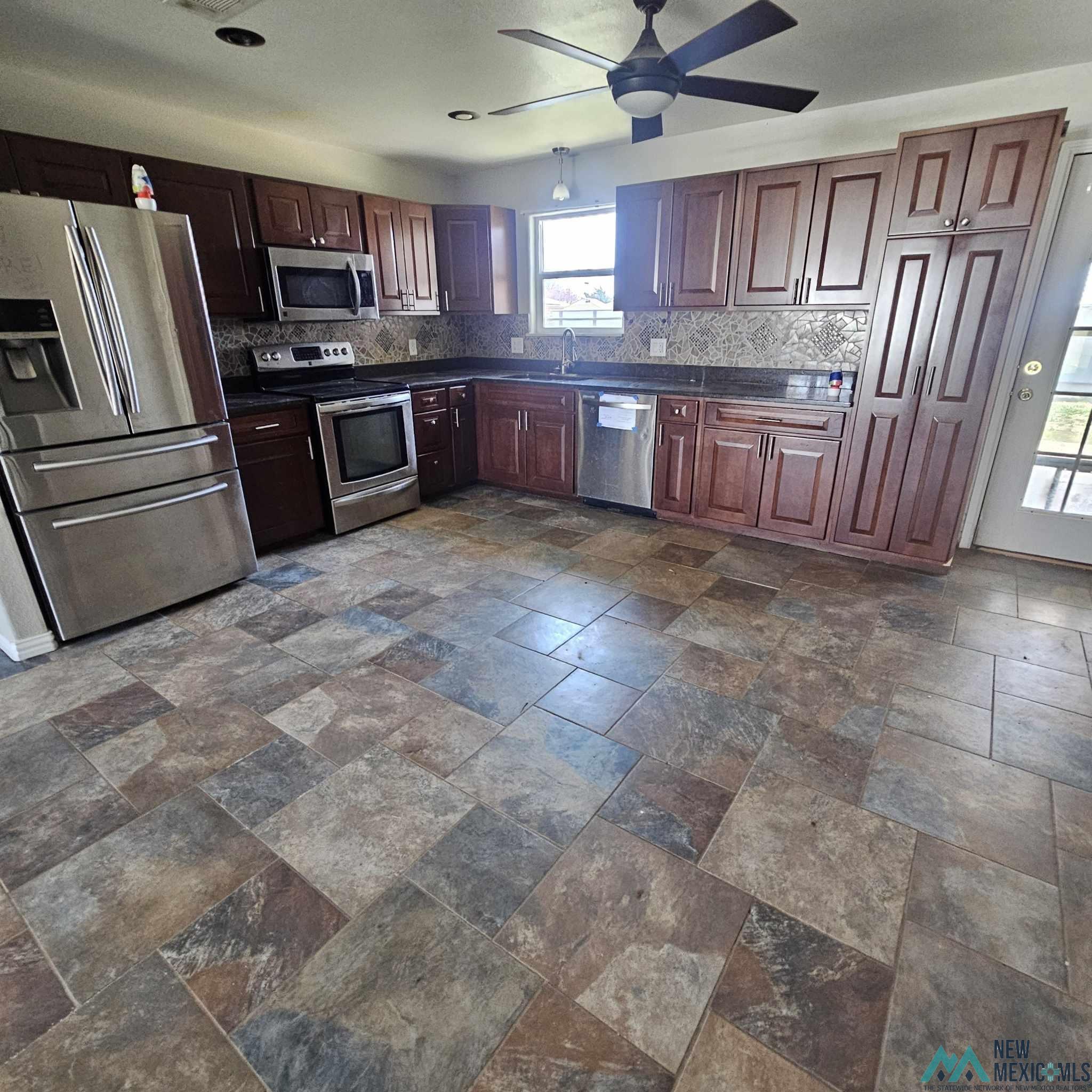 417 La Salle Drive, Clovis, New Mexico image 2