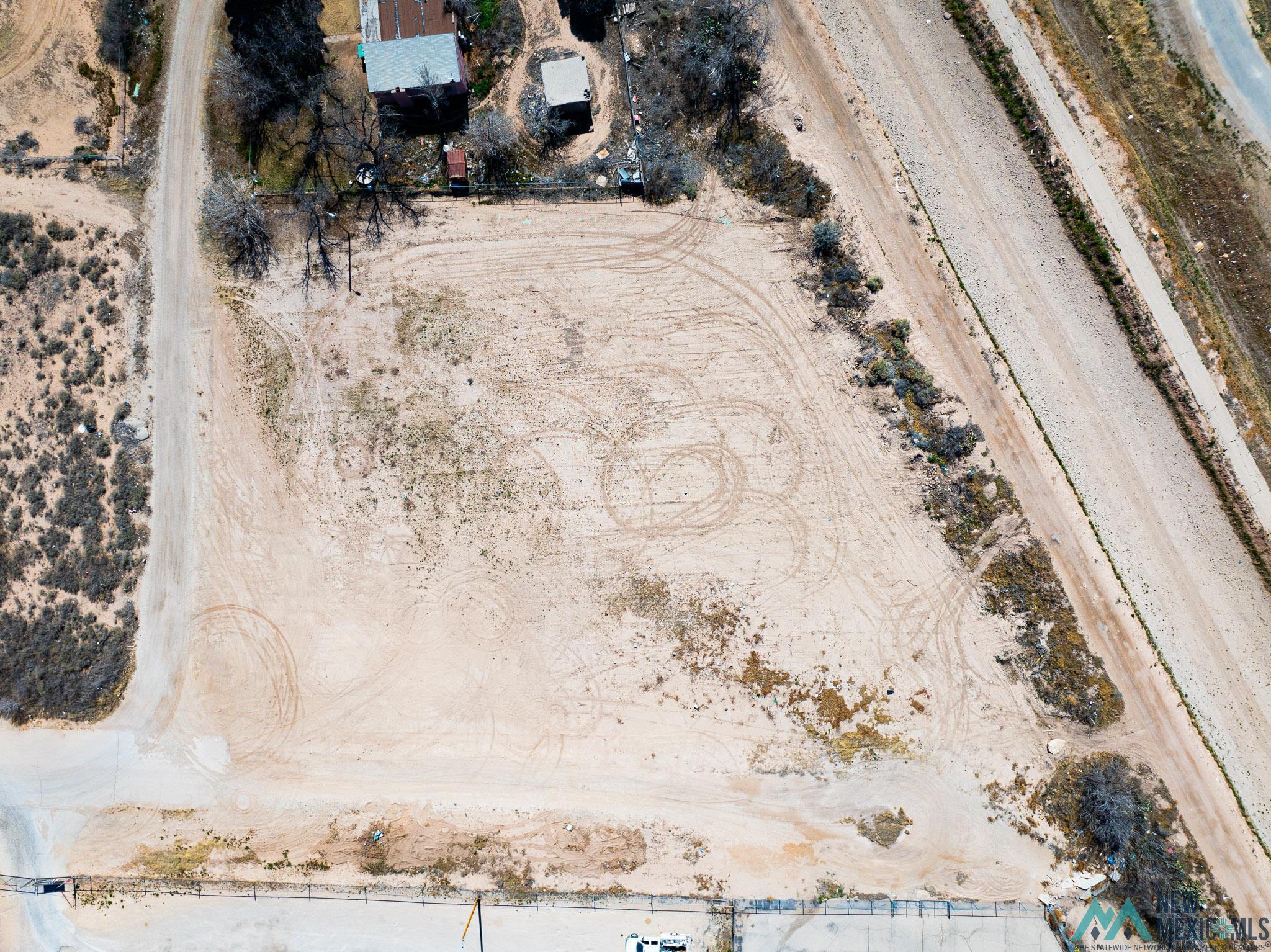 1501 W Luckey Street, Carlsbad, New Mexico image 3