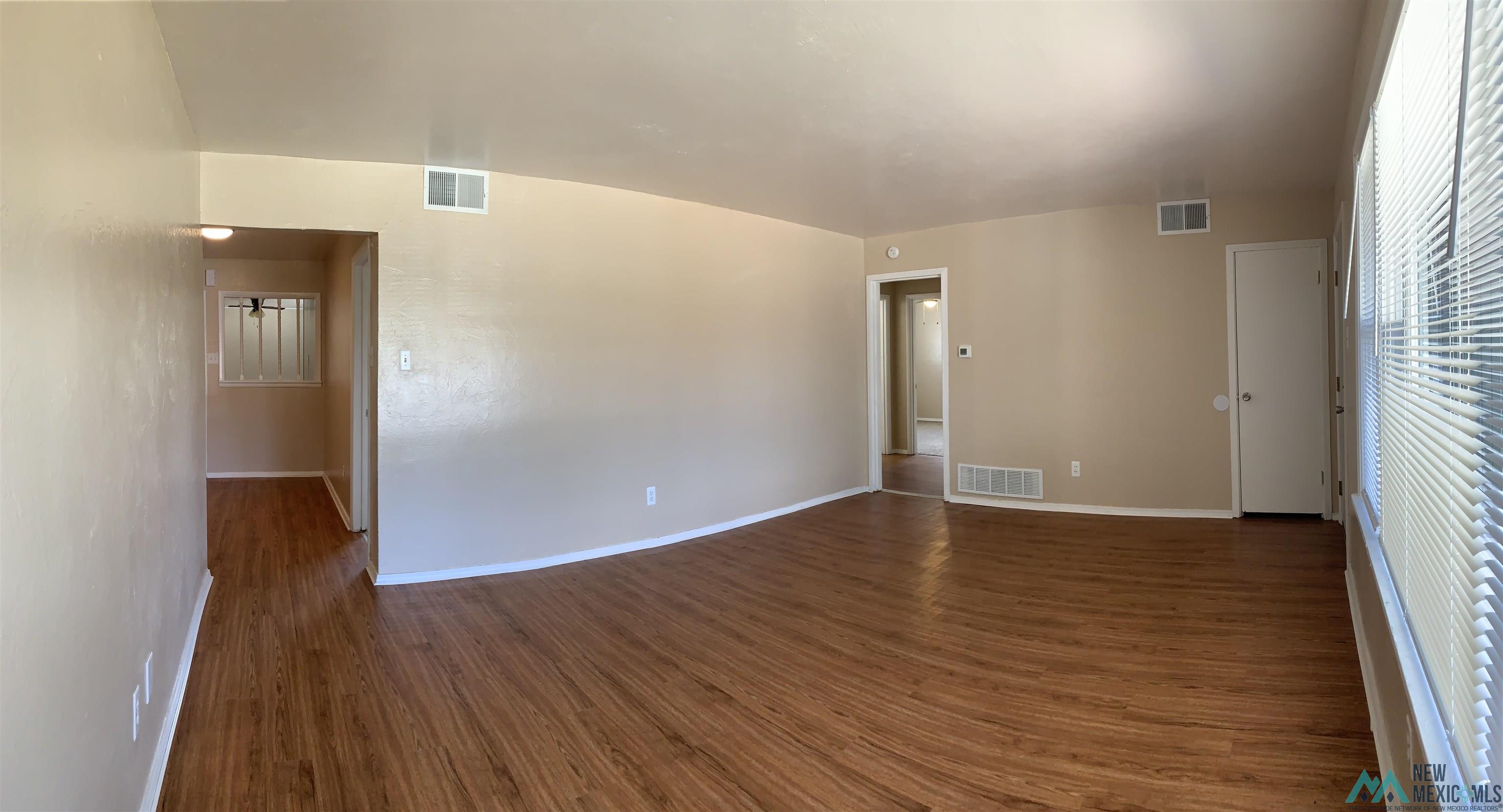 213 Prairieview Drive, Clovis, Texas image 3