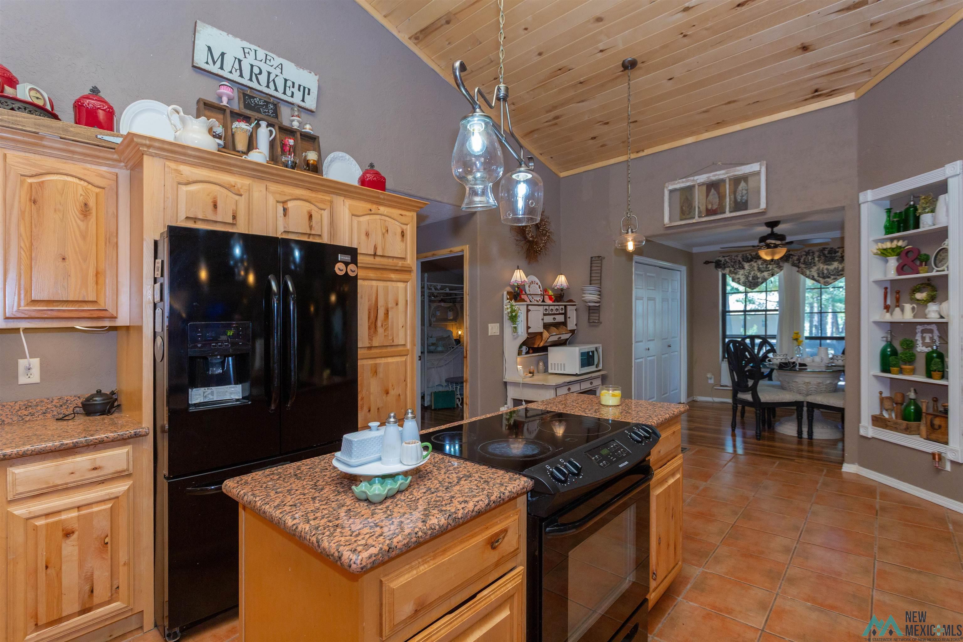 Alto, New Mexico 88312, United States, 3 Bedrooms Bedrooms, ,3 BathroomsBathrooms,Residential,Active,232361