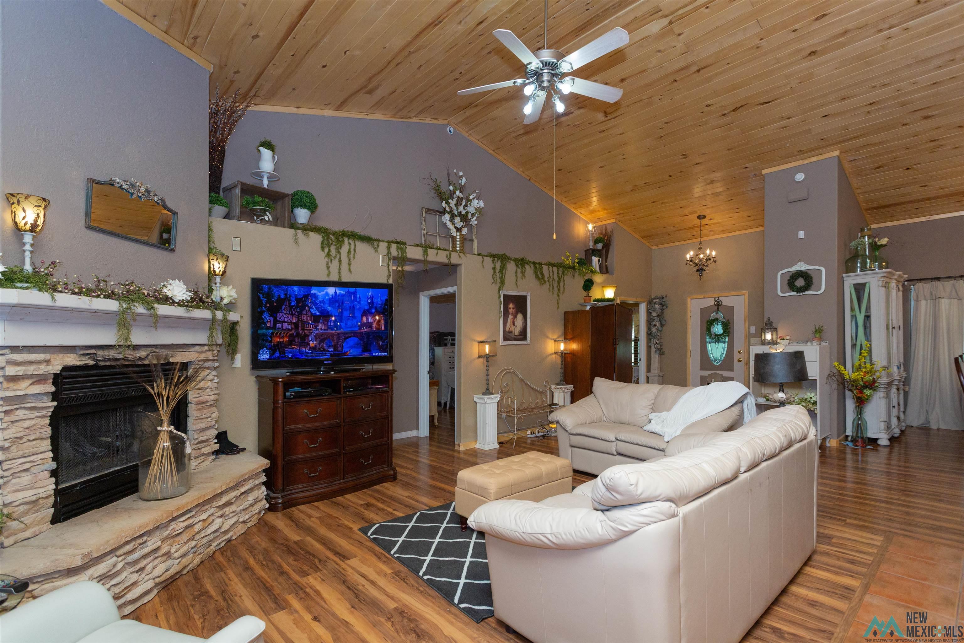 Alto, New Mexico 88312, United States, 3 Bedrooms Bedrooms, ,3 BathroomsBathrooms,Residential,Active,232361