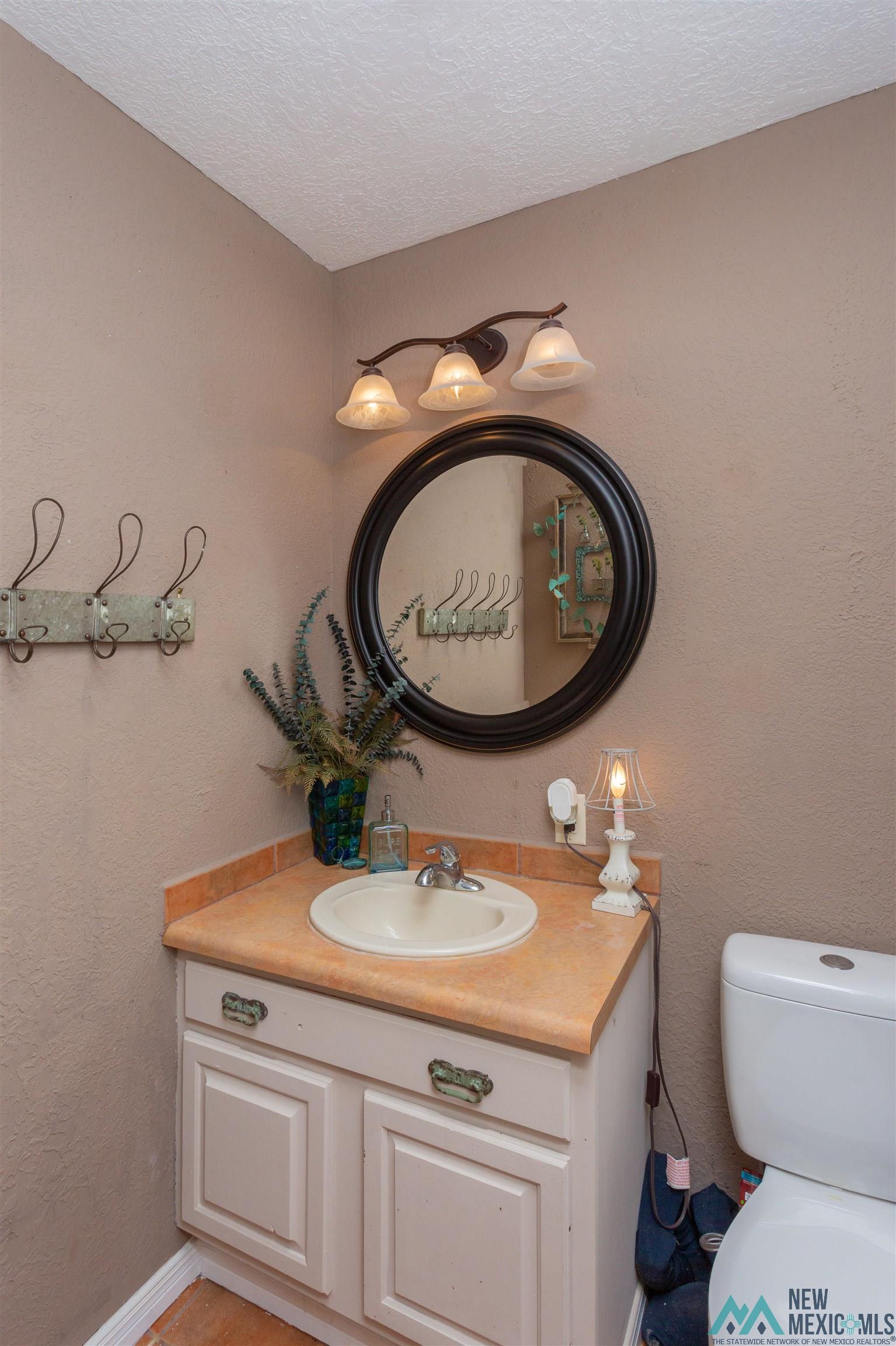 Alto, New Mexico 88312, United States, 3 Bedrooms Bedrooms, ,3 BathroomsBathrooms,Residential,Active,232361