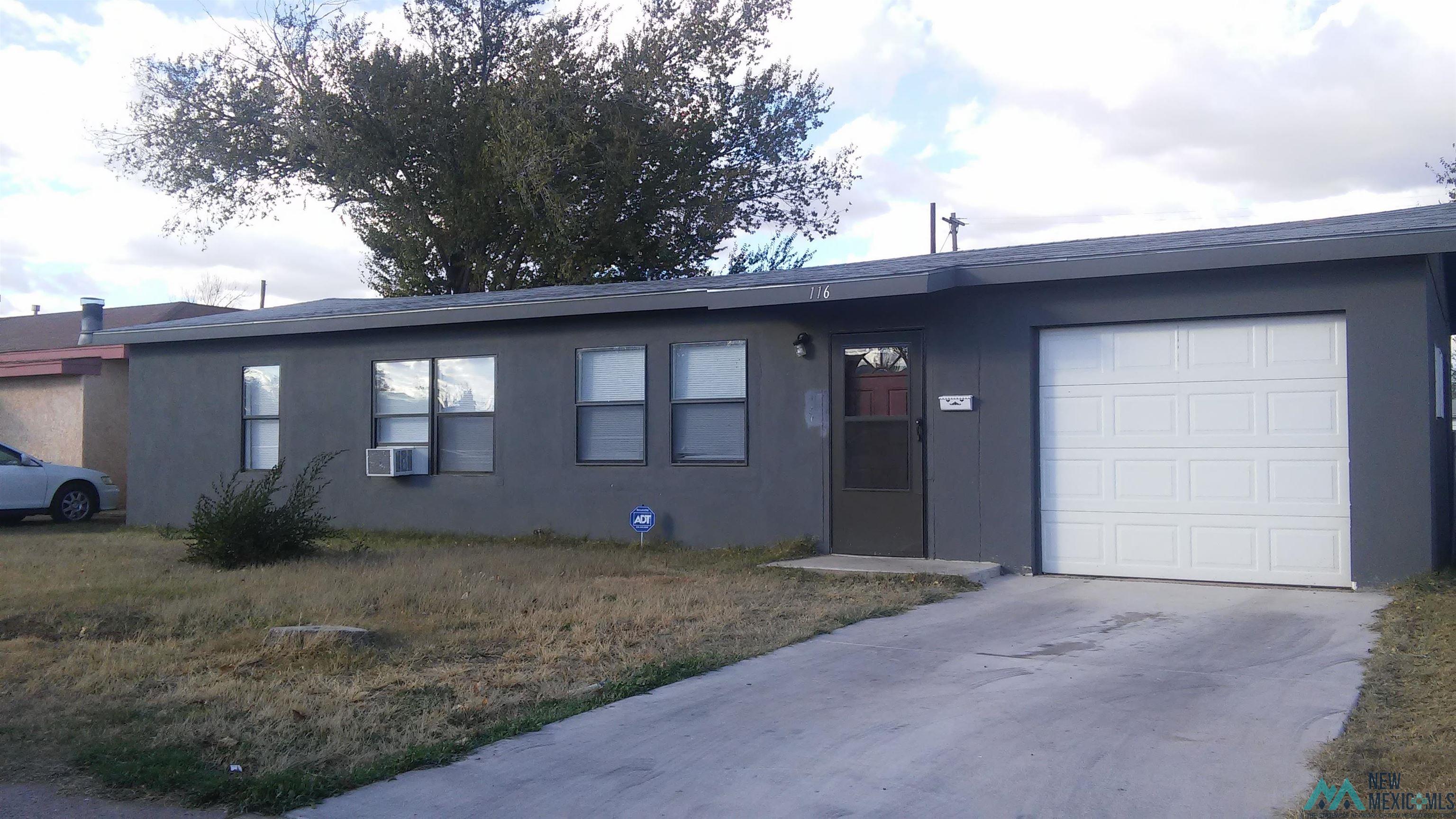 116 Cedar Drive, Clovis, Texas image 1