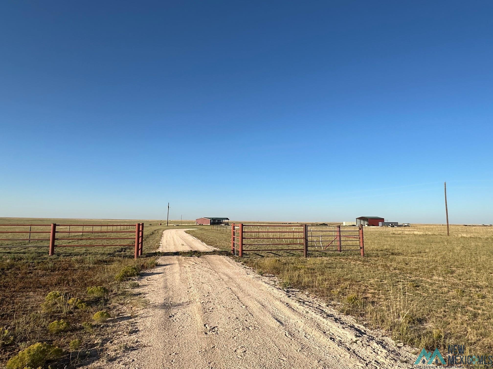 735 Wagon Mound Road, Roy, Texas image 1